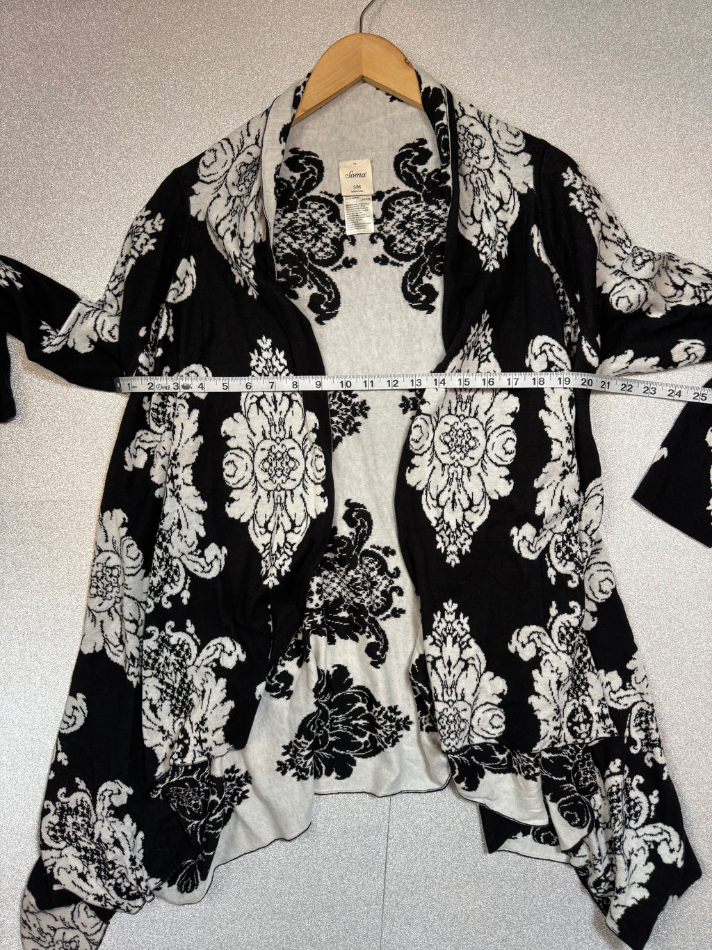 Soma 100% Cotton S/M Black and White Cardigan