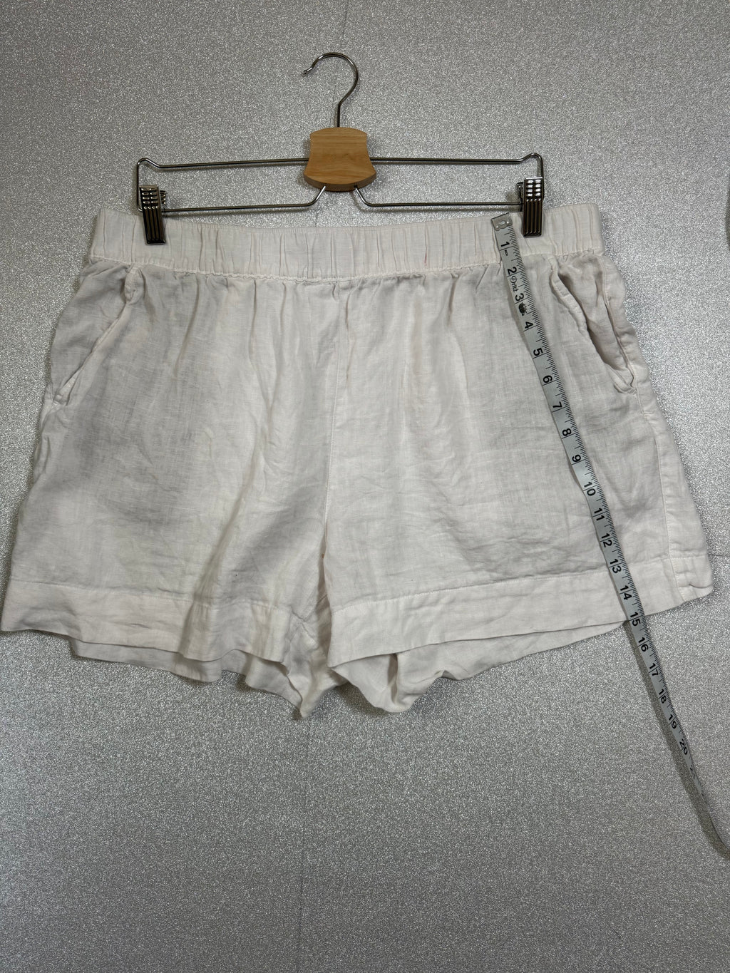C&C California 100% Linen XL White Shorts