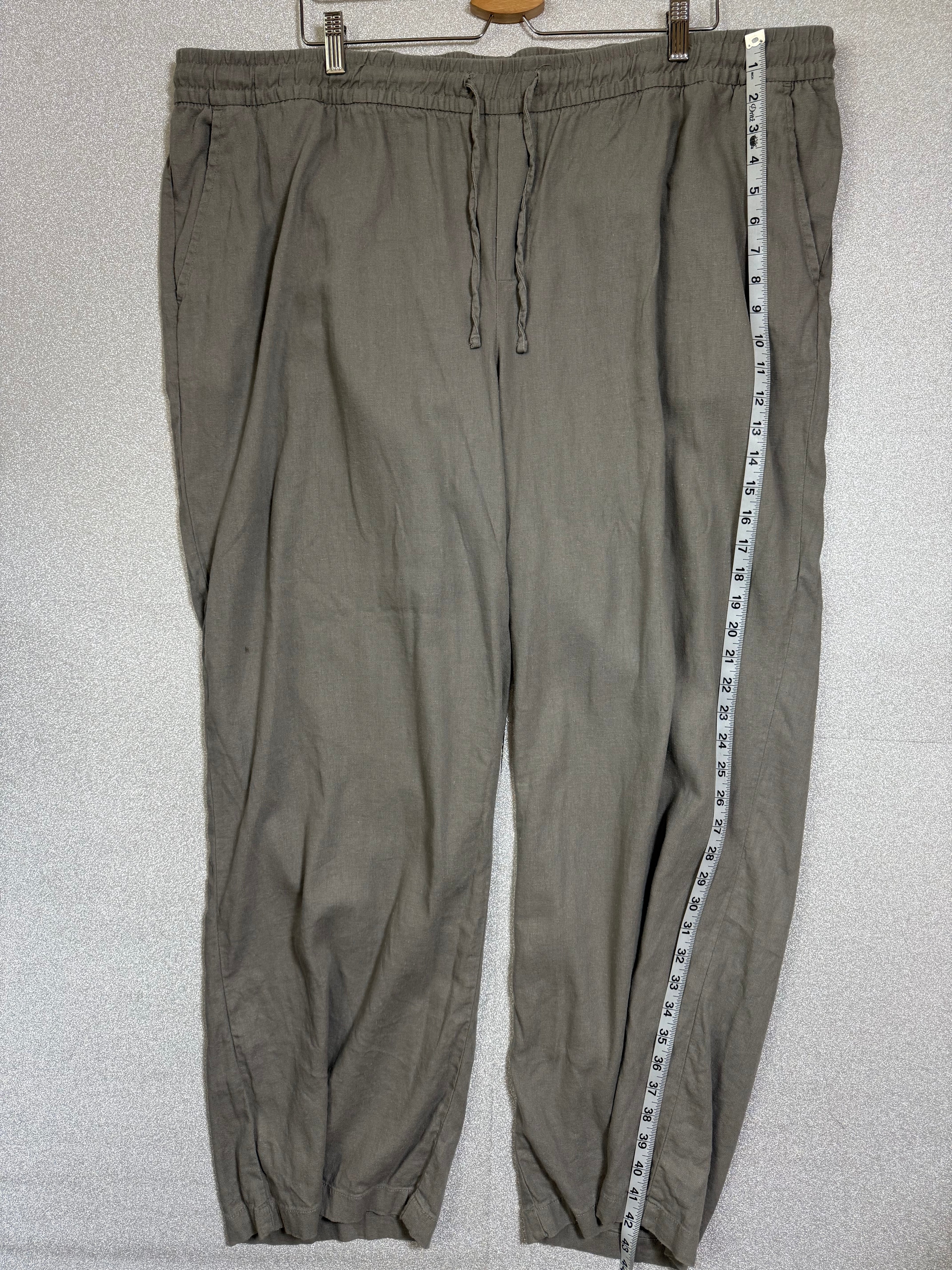 Old Navy 55% Linen 45% Rayon 2X Army Green Taper Leg Pants