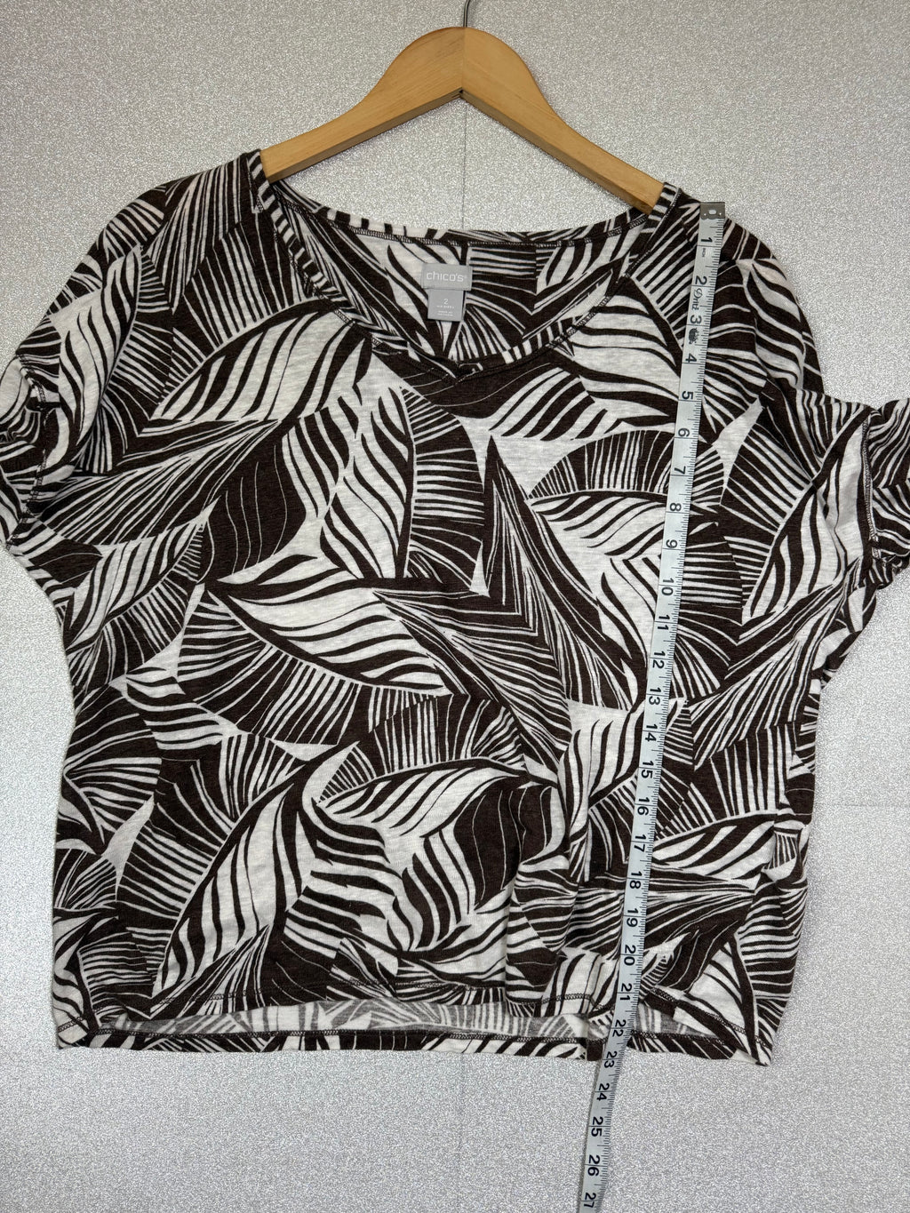 Chico's 100% Linen Size 2 (L, Size 12) Plant Print Short Sleeve Shirt