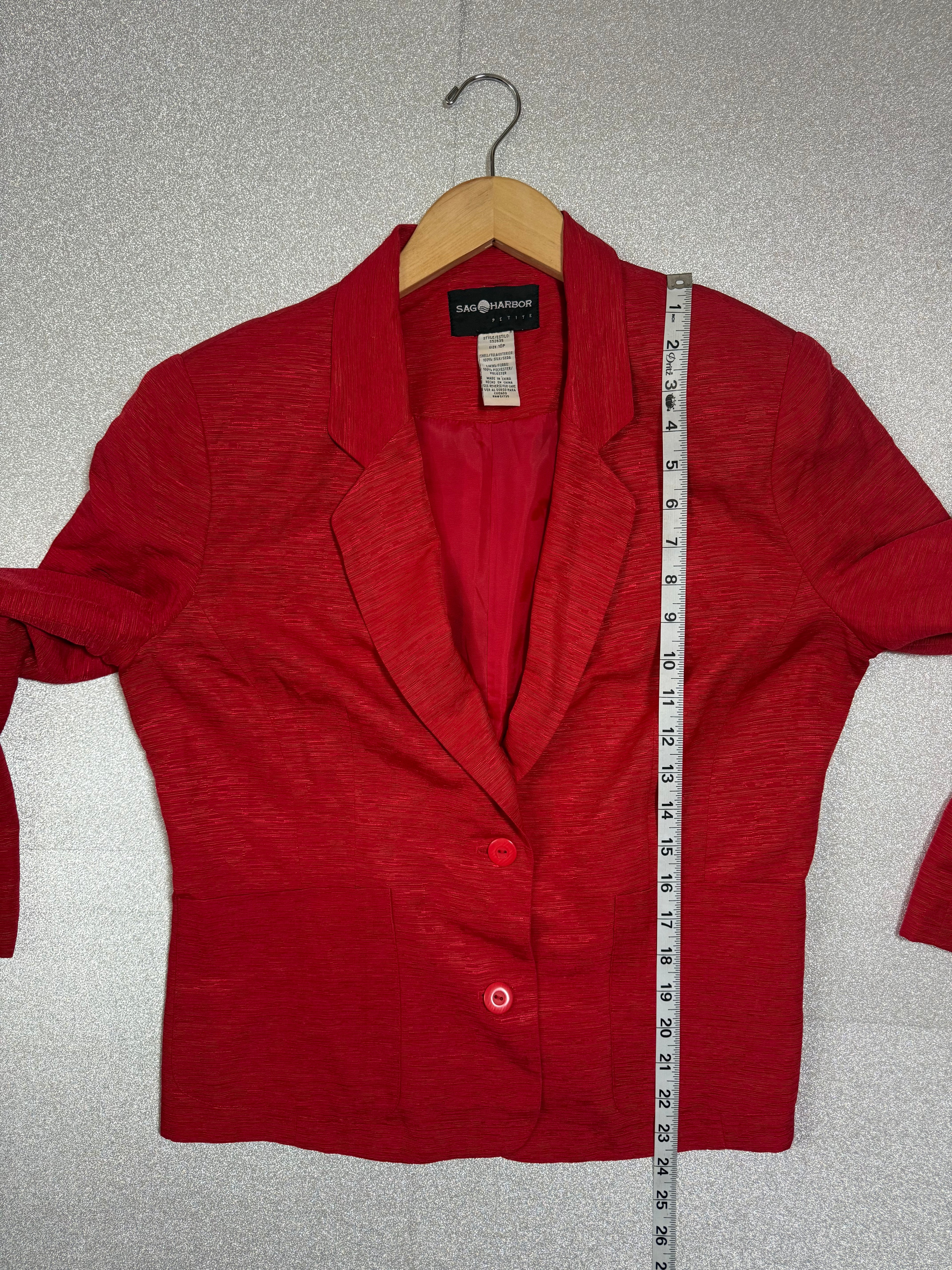 Sag Harbor 100% Silk Size 10 Petite Red Blazer