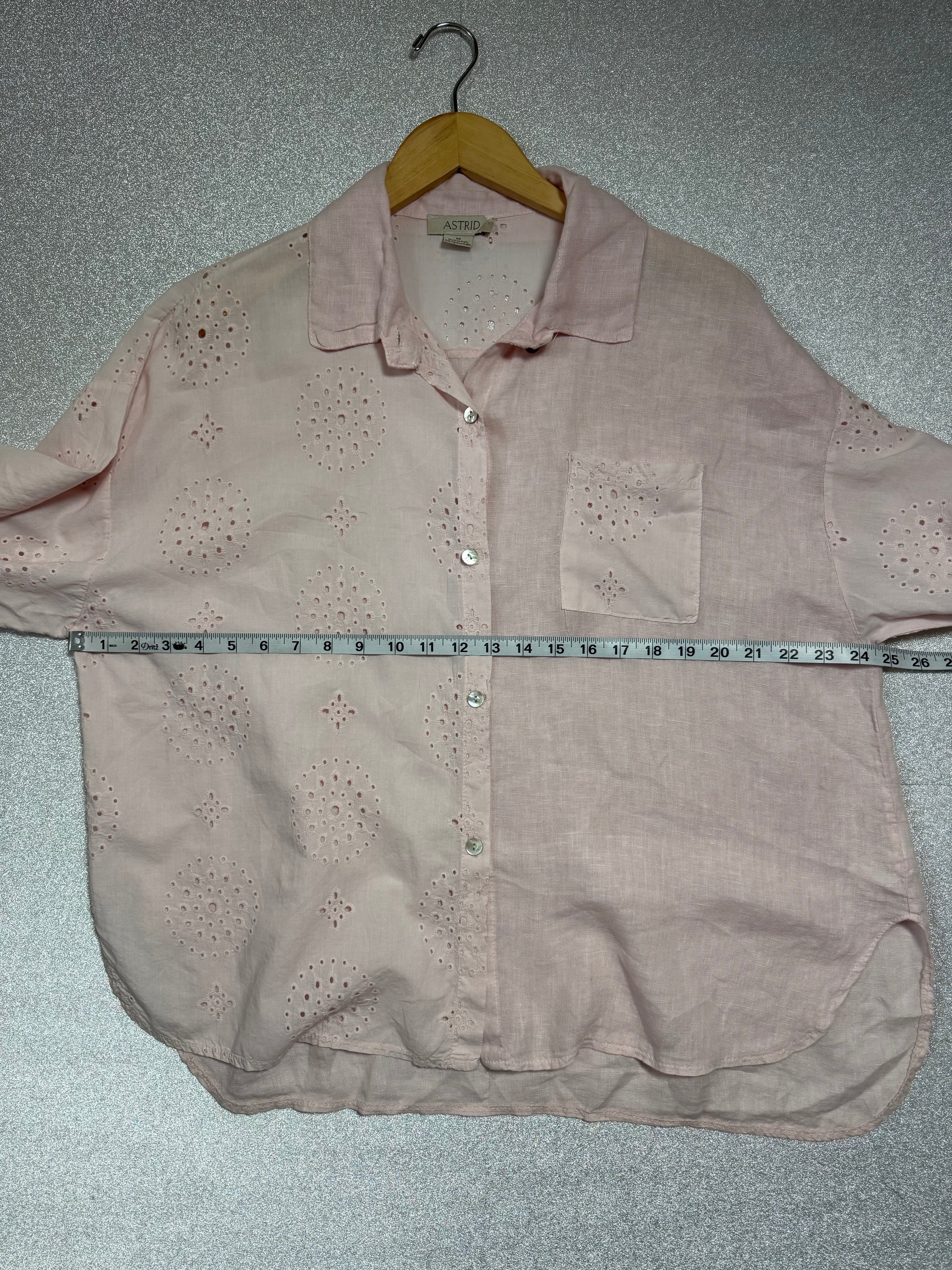 Astrid 100% Linen M Light Pink 3/4 Sleeve Button Down Shirt