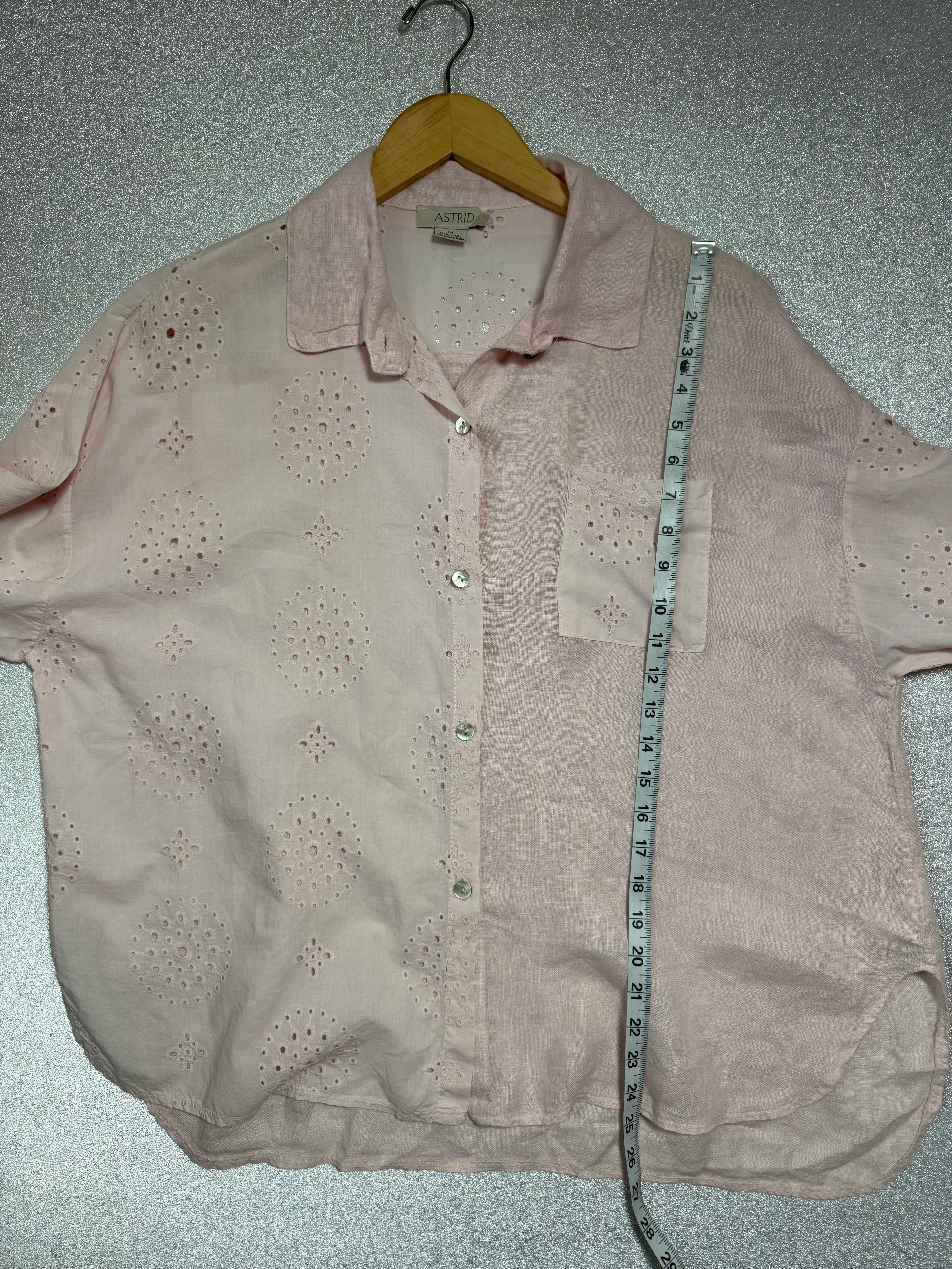 Astrid 100% Linen M Light Pink 3/4 Sleeve Button Down Shirt