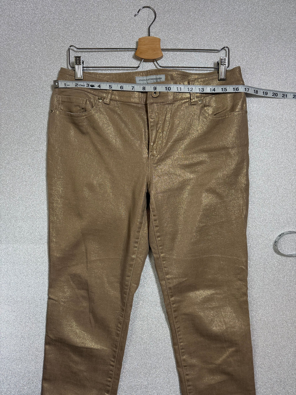 Chico's 98% Cotton 2% Spandex Size 1 (L, Size 10, Size 12) Metallic Gold Skinny Jeans