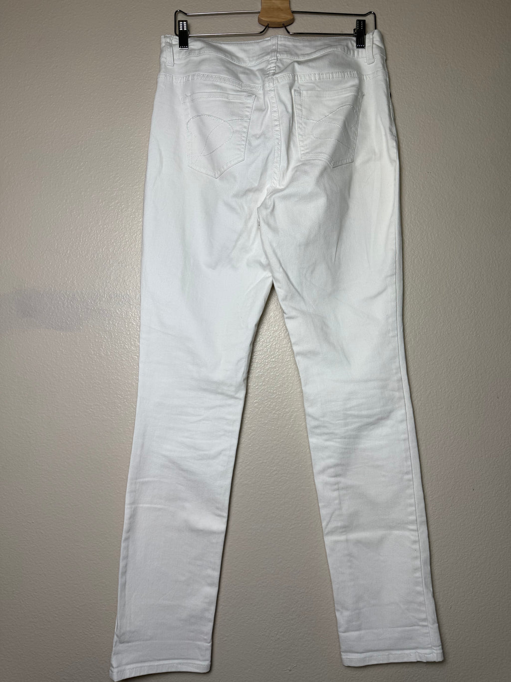 Chico's 98% Cotton 2% Spandex Size 1 (L, Size 10, Size 12) White Skinny Jeans