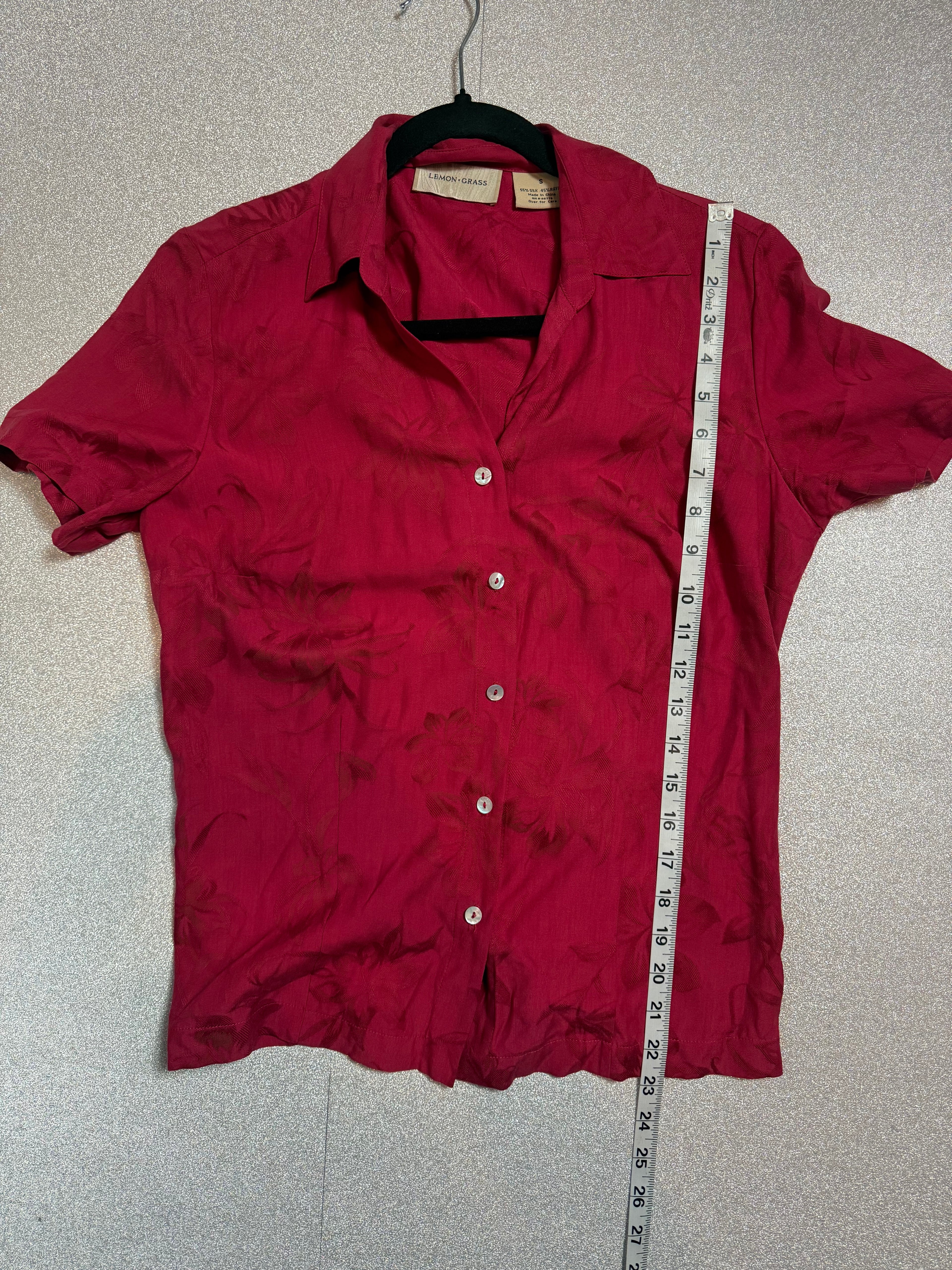 Lemon Grass 55% Silk 45% Rayon S M Red Flower Design Button Down Shirt and Capri Pants Set