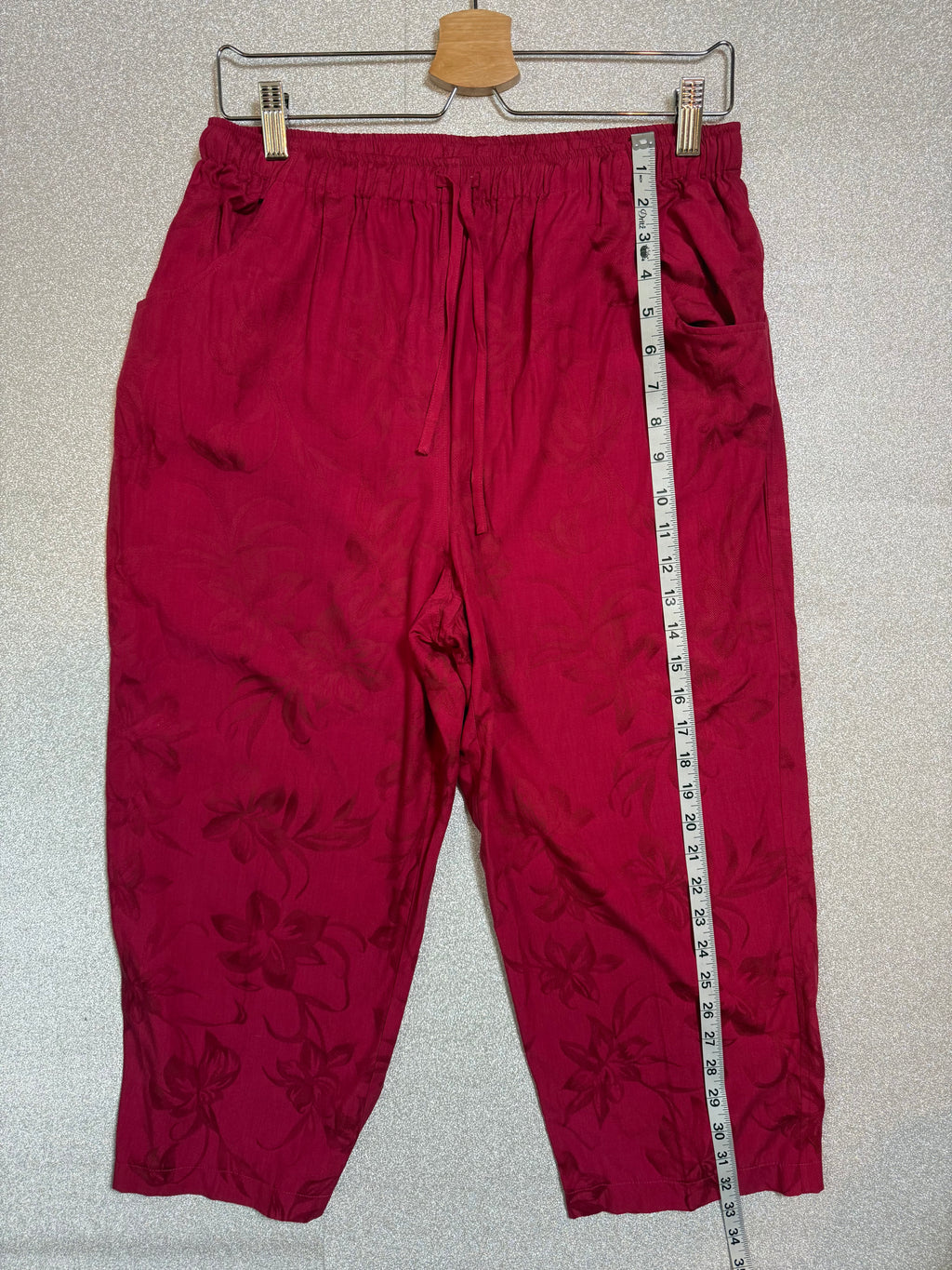Lemon Grass 55% Silk 45% Rayon S M Red Flower Design Button Down Shirt and Capri Pants Set