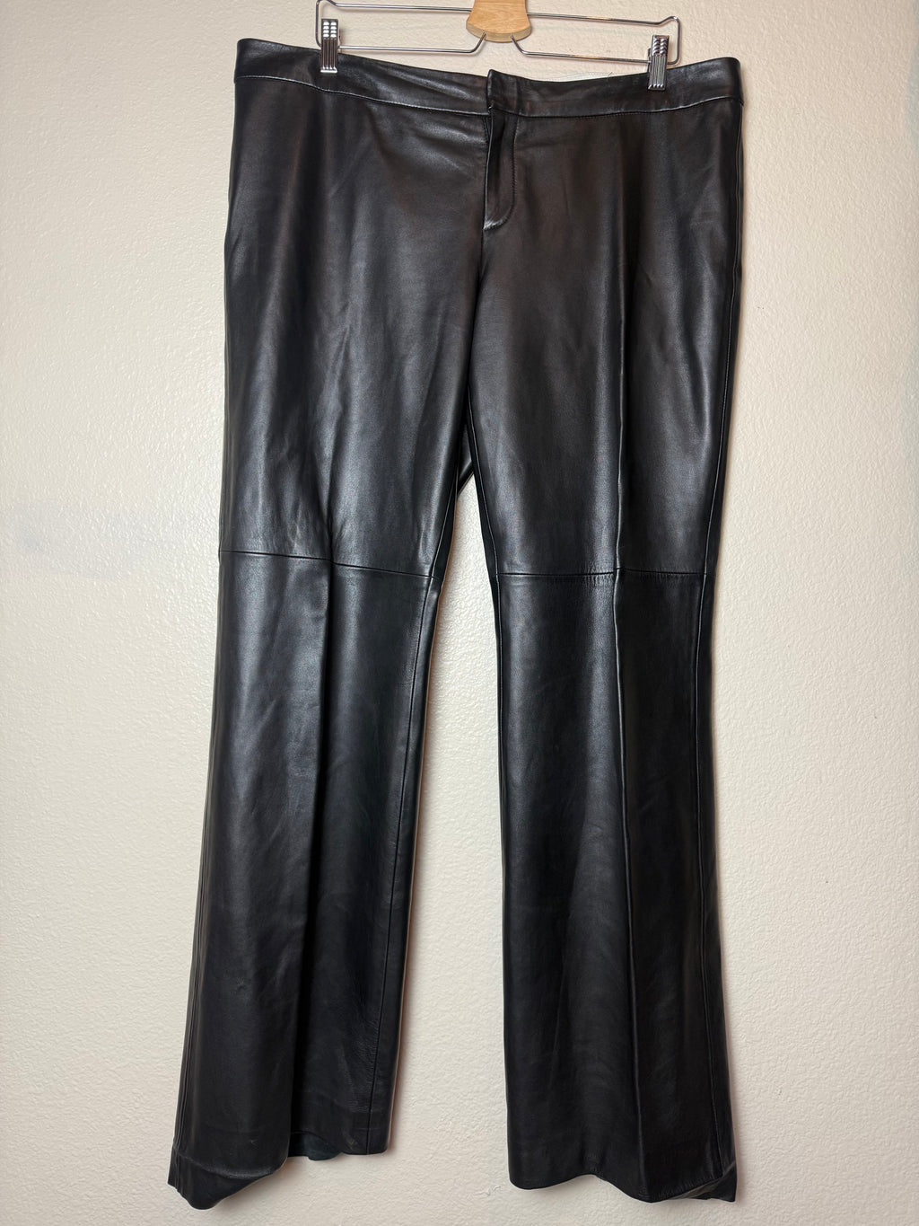 Dana Buchman 100% Leather Size 16 Black Flare Pants