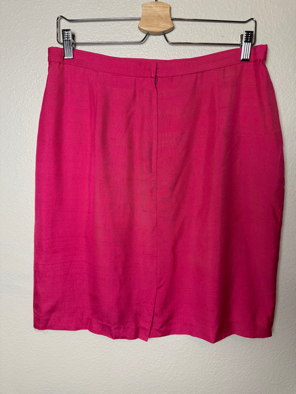 Donna Morgan 100% Silk Size 14 Red Pencil Skirt