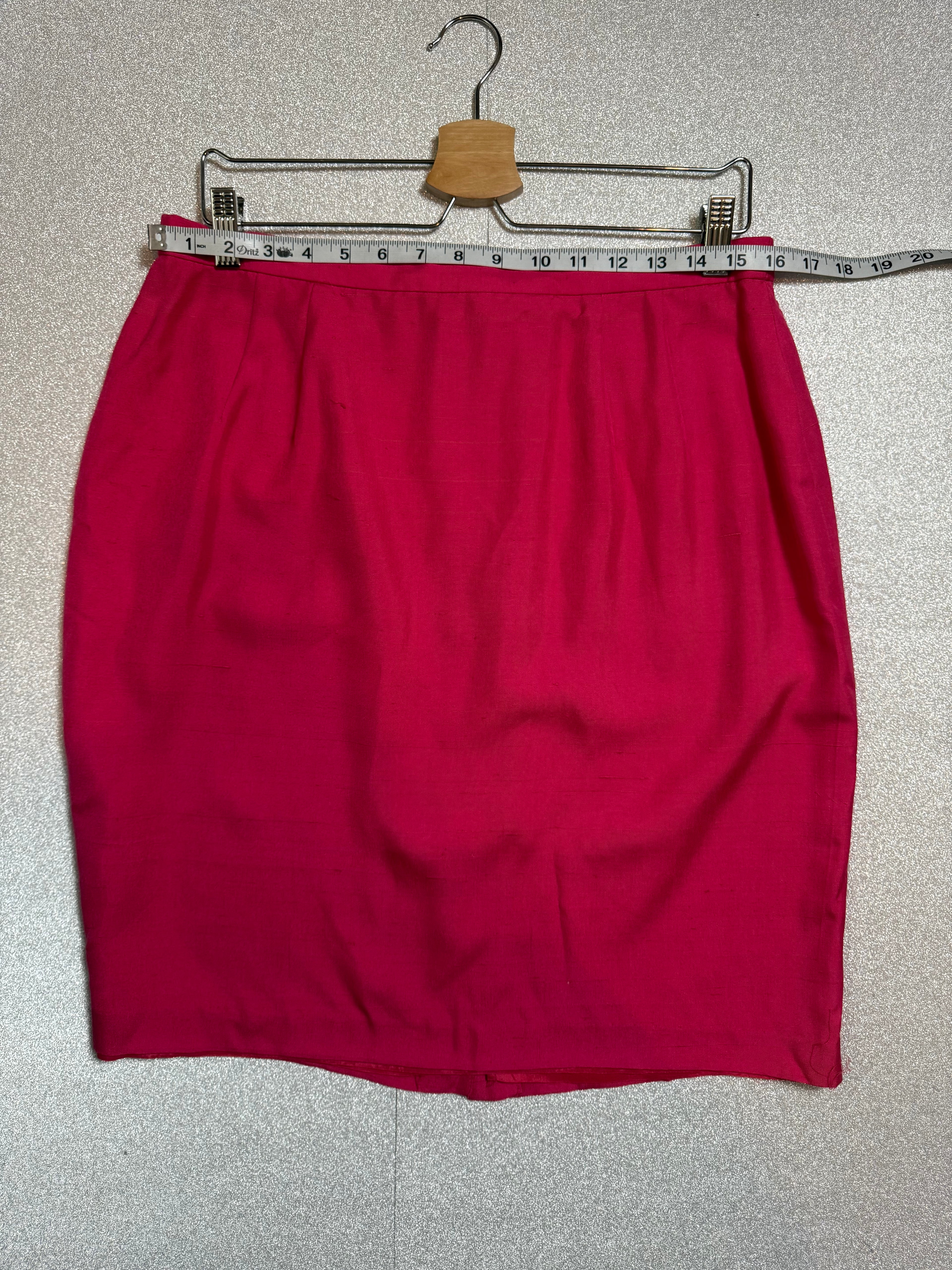Donna Morgan 100% Silk Size 14 Red Pencil Skirt