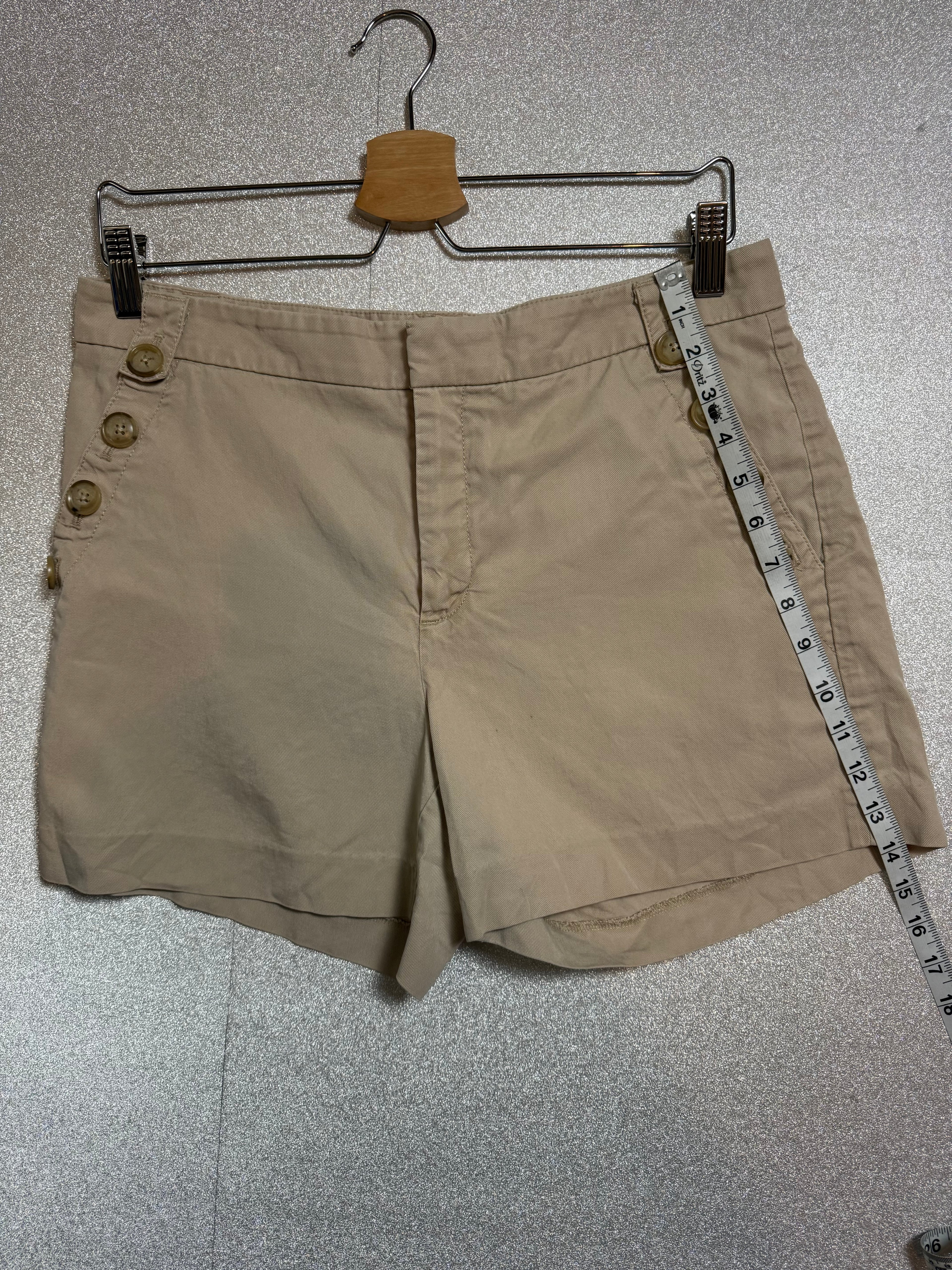 Banana Republic 60% Tencel Lyocell 40% Cotton Size 8 Khaki Shorts