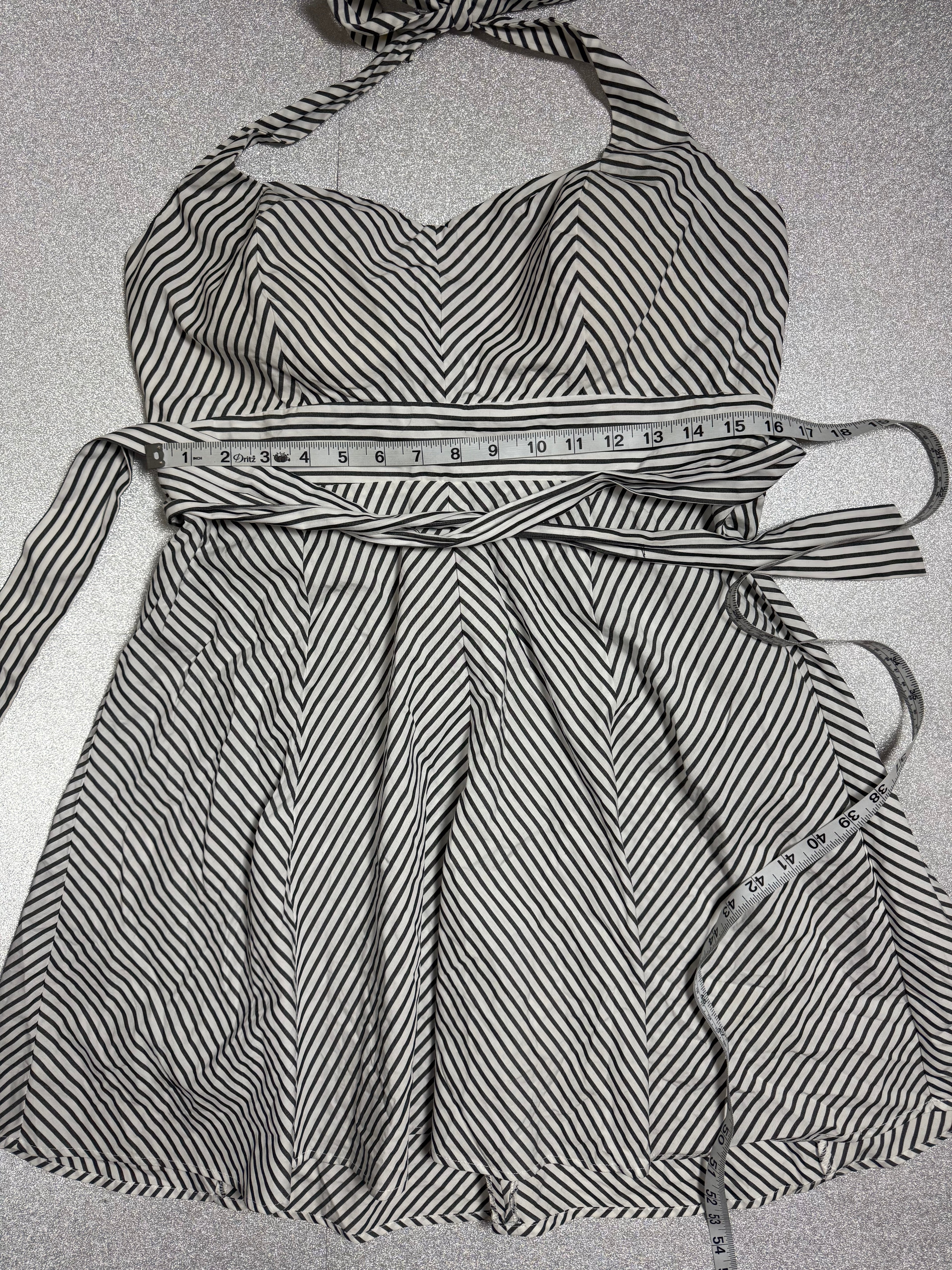 A. Byer 100% Cotton Size 15 (Size 14, Size 16) Black and White Chevron Halter Mini Dress