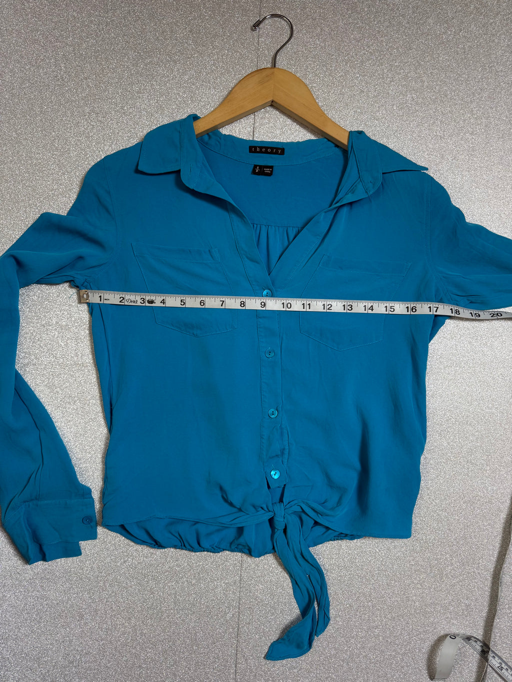 Theory 100% Silk S Blue Button Down Long Sleeve