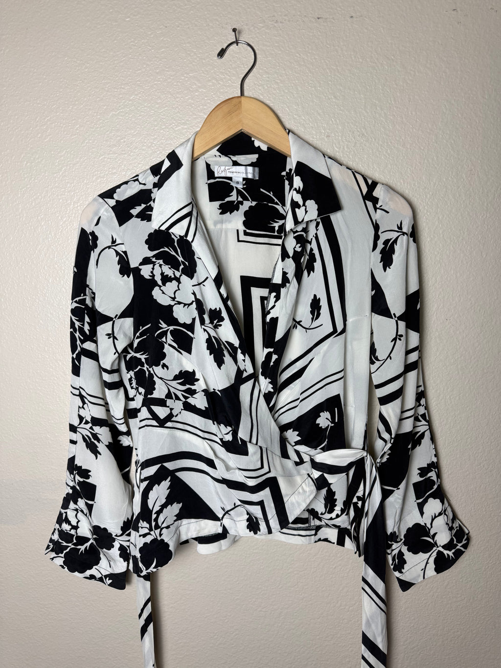 Renfrew Silk SIze 8 Black and White Tie Wrap Blouse