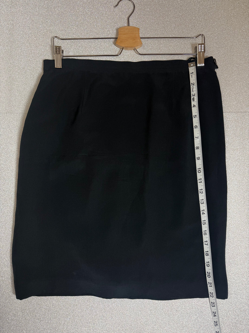 Jones New York 100% Silk Size 14 Black Pencil Skirt