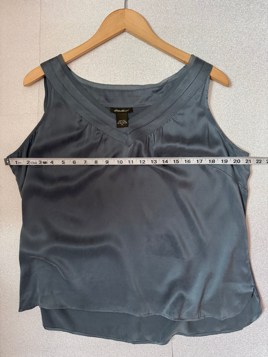Eddie Bauer 100% Silk XL Navy Blue Tank Top