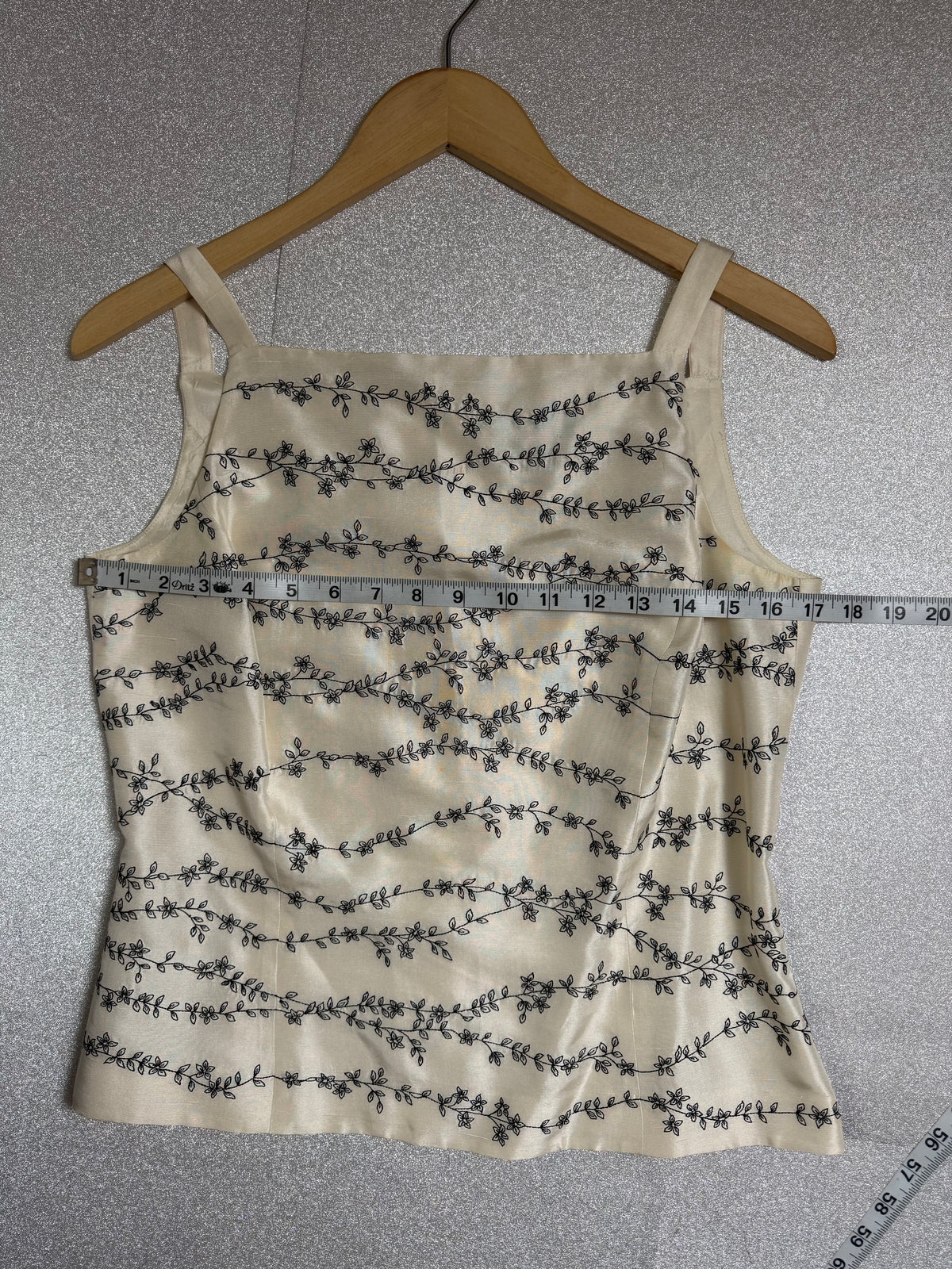 Ann Taylor 100% Silk Size 8 Off-White Plant Embroidered Spaghetti Strap Top