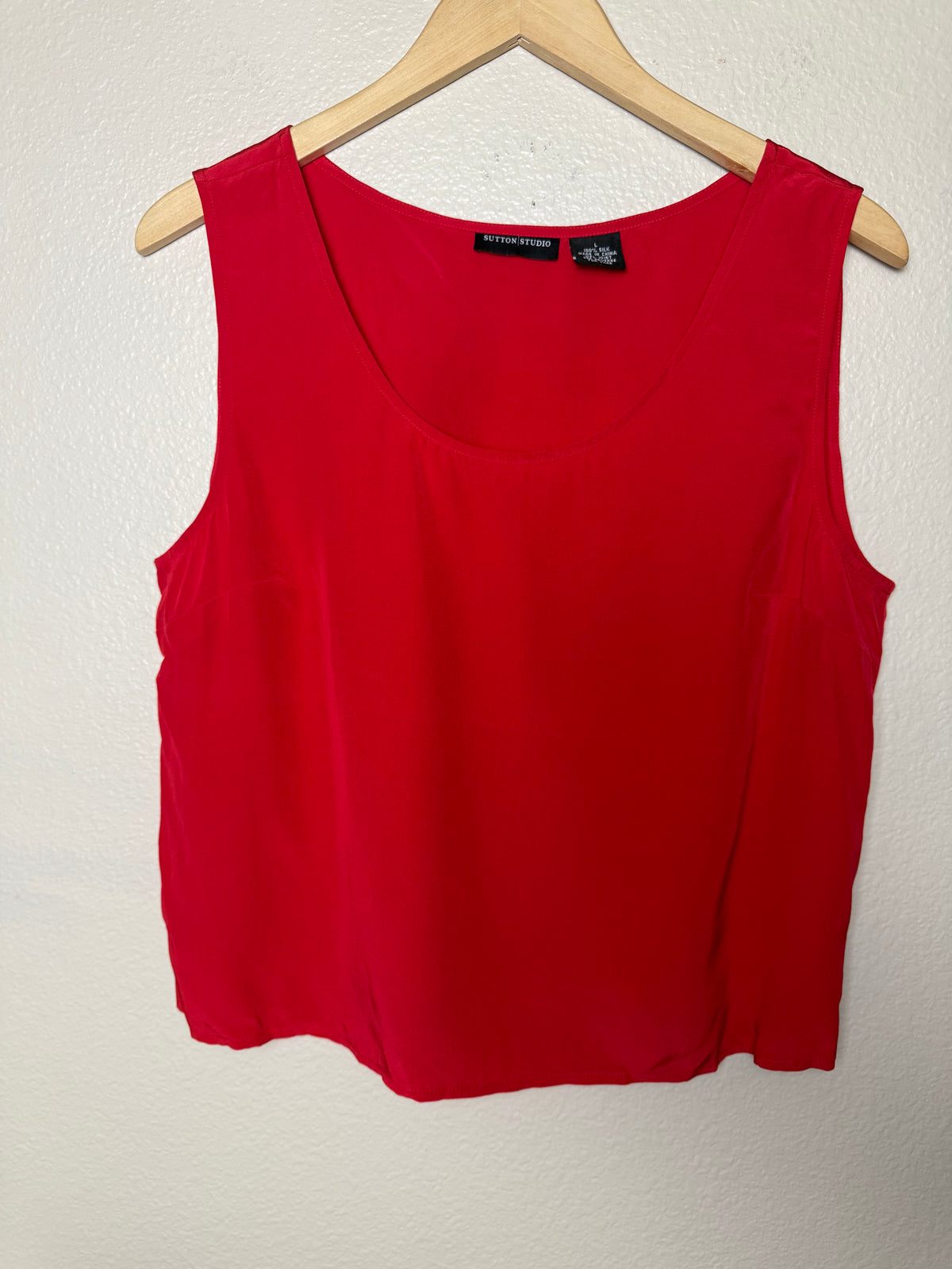 Sutton Studio 100% Silk L Red Tank Top