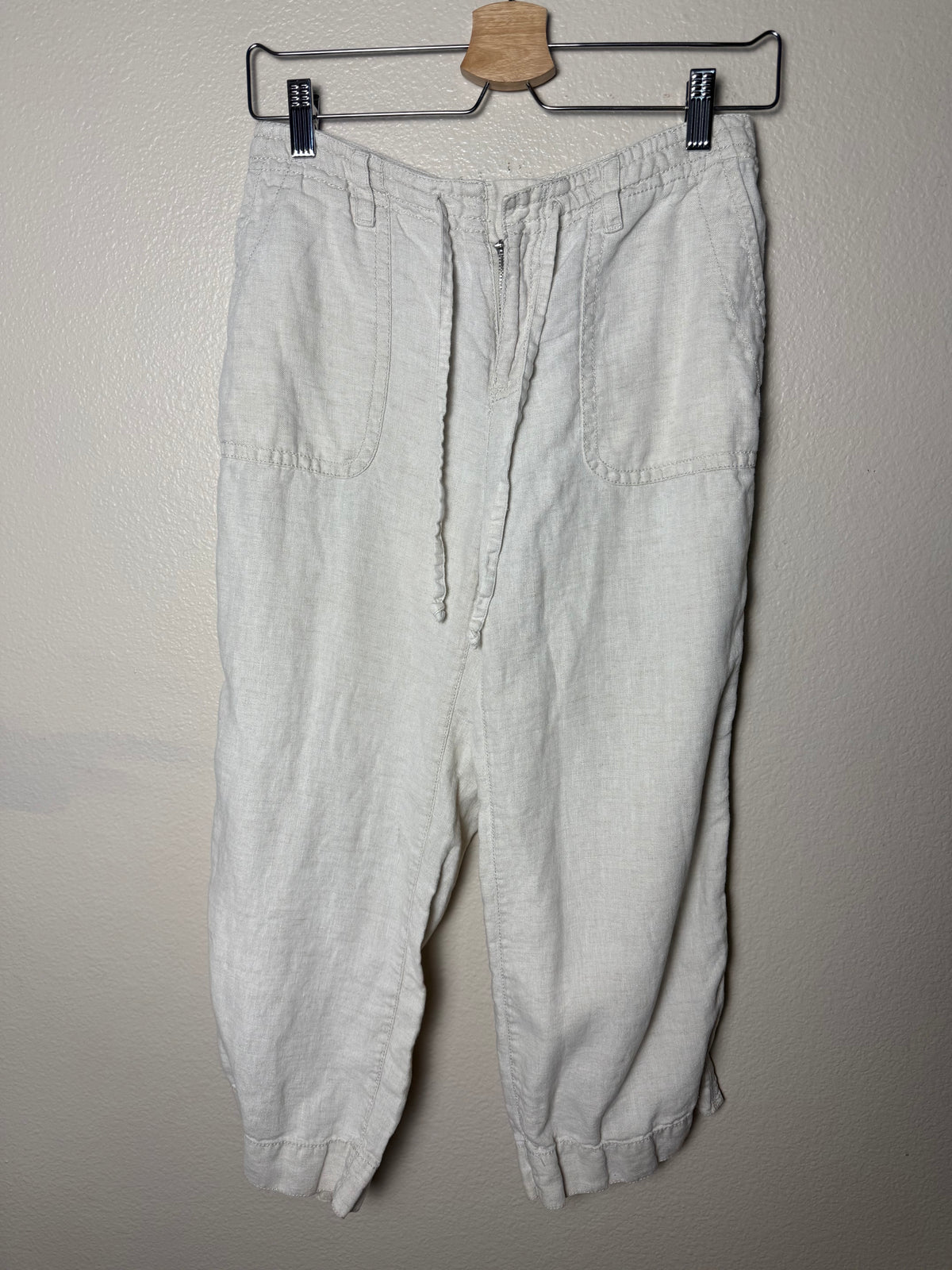 Lizwear 100% Linen Size 4 Beige Capri Pants