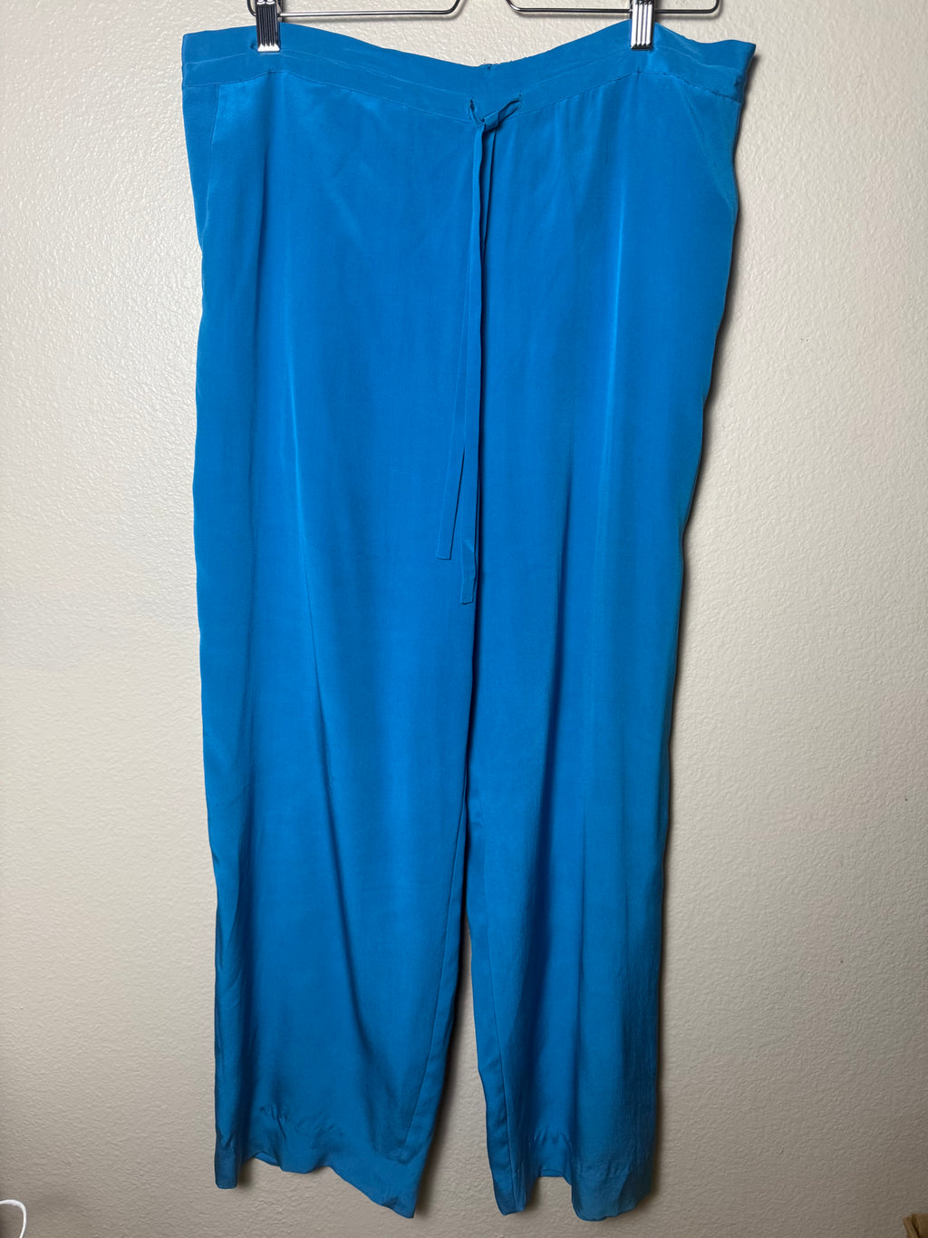 Morgan Taylor Studio 100% Silk M Blue Straight Leg Pants