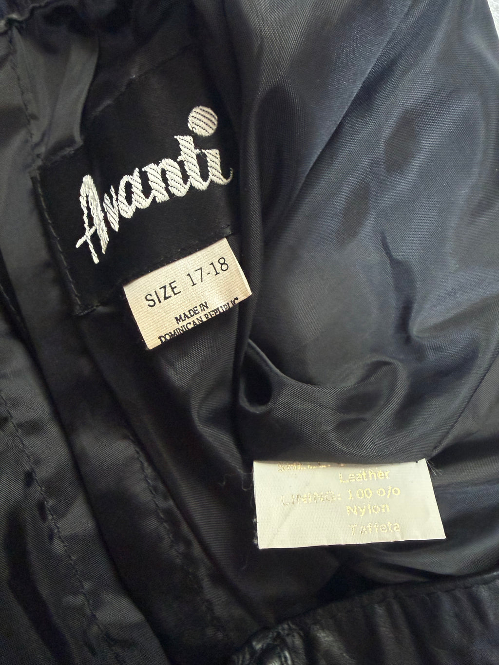 Avanti 100% Leather Size 18 Black Taper Leg Pants