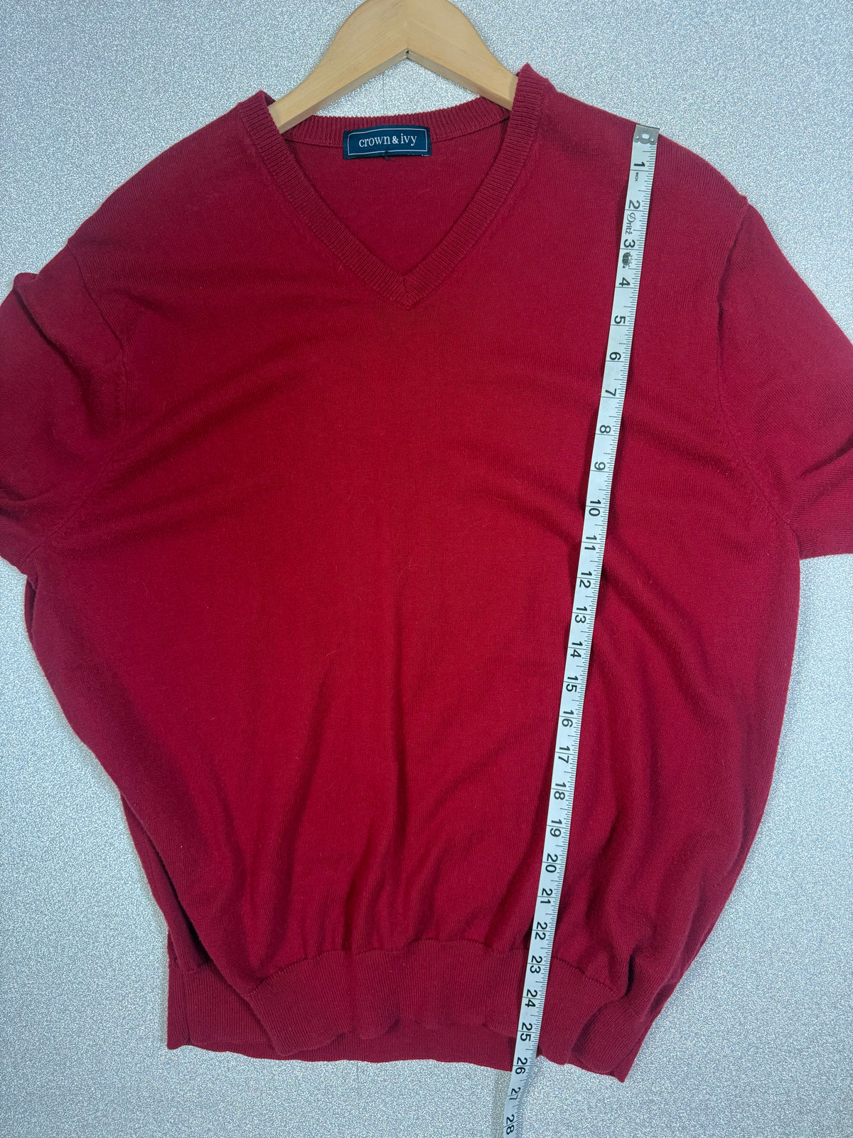 Crown & Ivy 95% Cotton 5% Cashmere L Red V-Neck Sweater