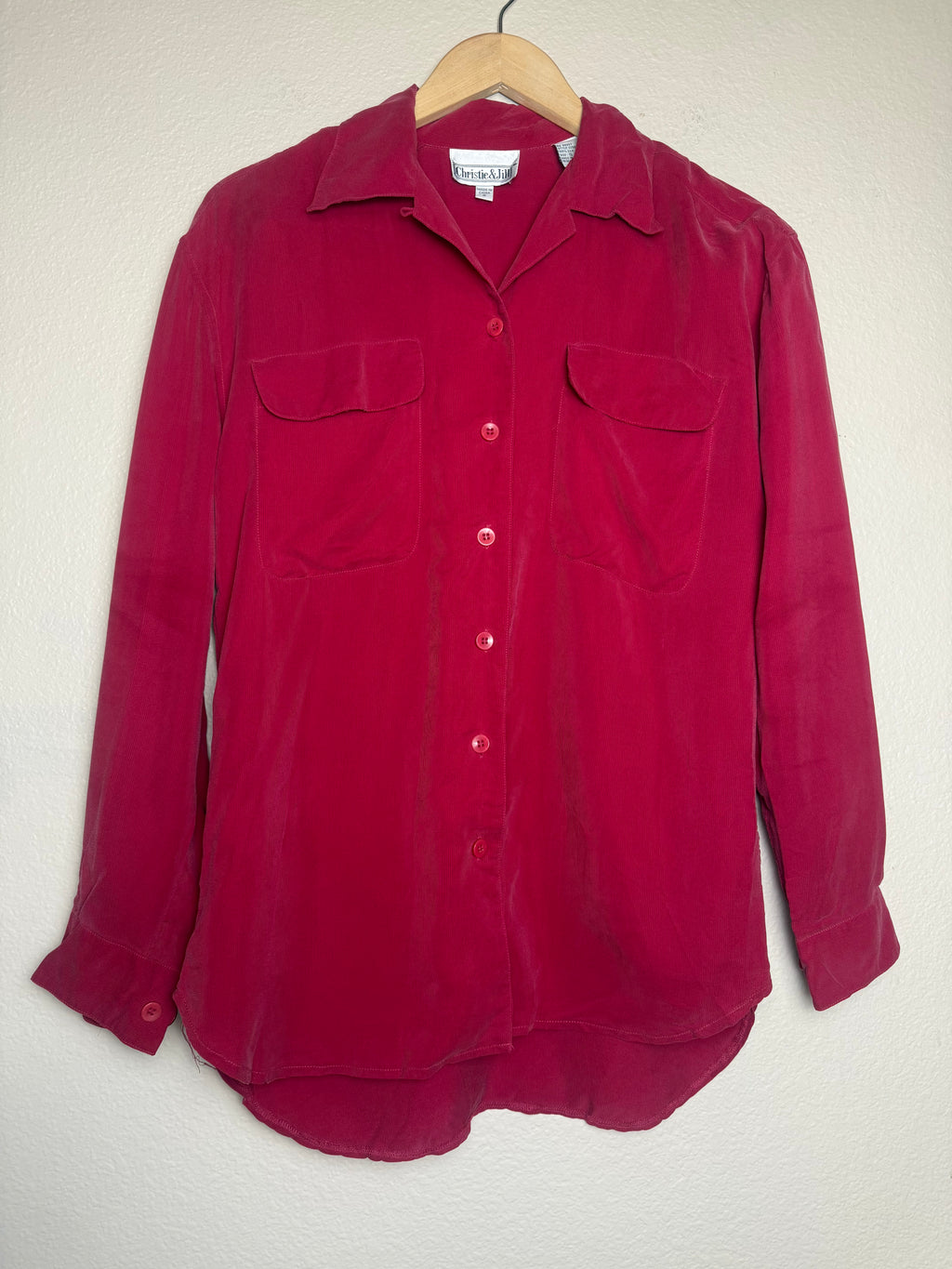 Christie & Jill 100% Silk S Red Collared Button Down Shirt