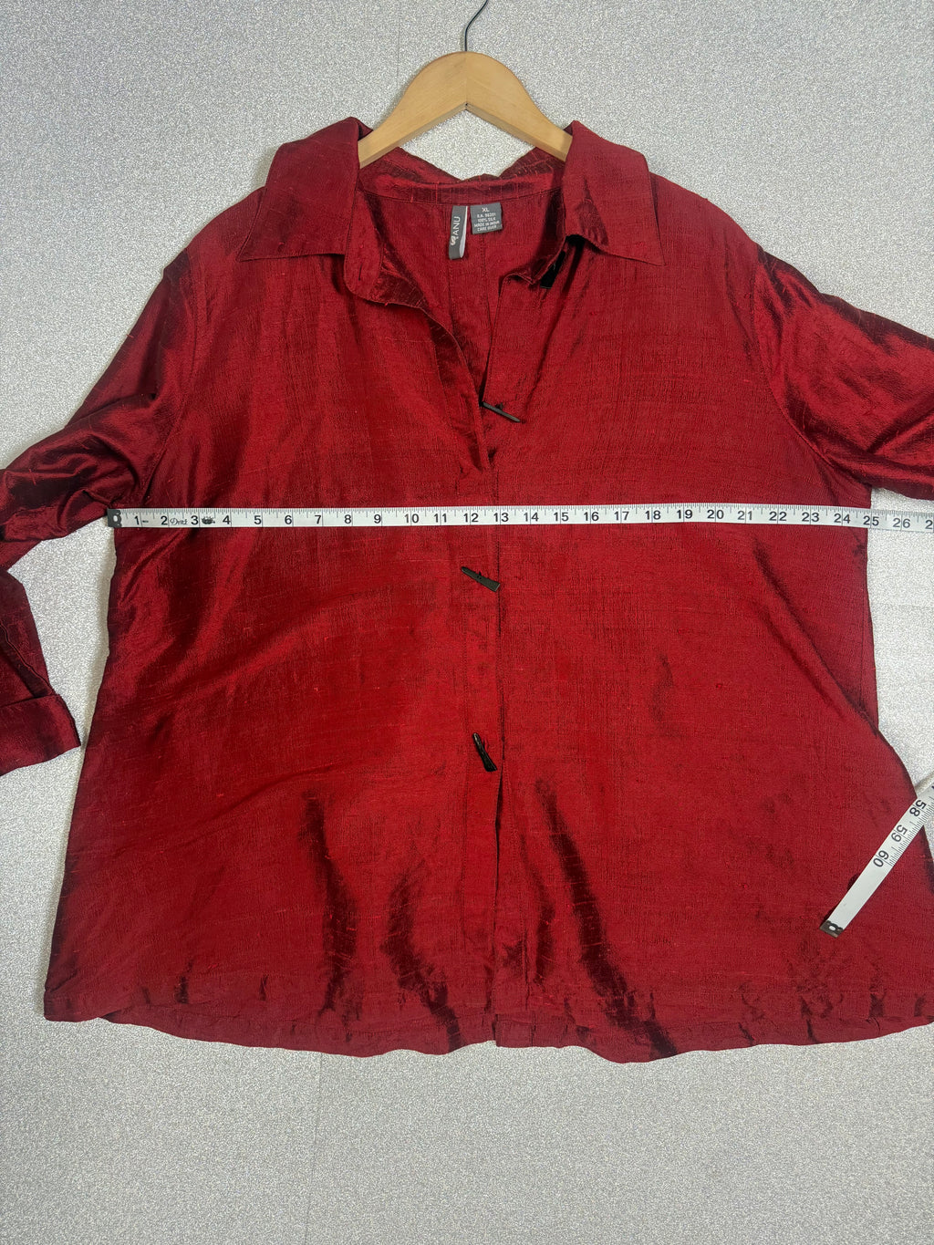 Anu 100% Silk XL Red Collared Button Down