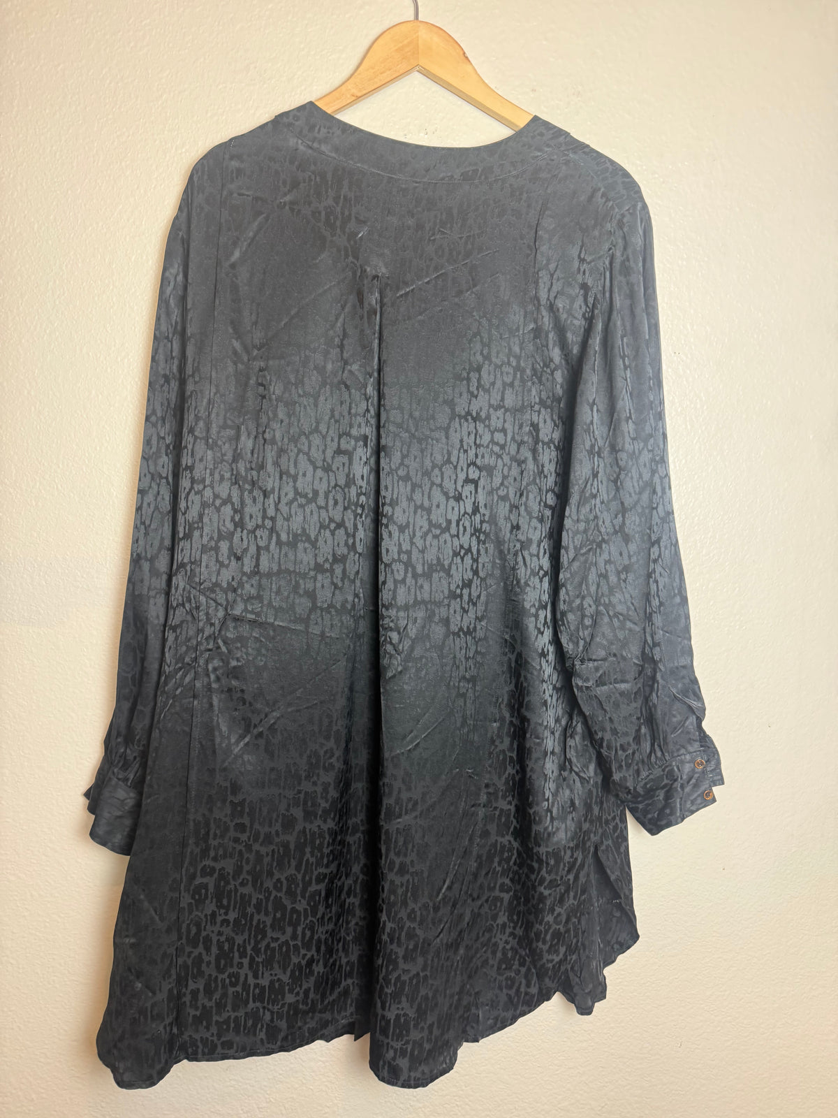 Argenti 100% Silk 2X Black Snake Print Tunic/Mini Dress