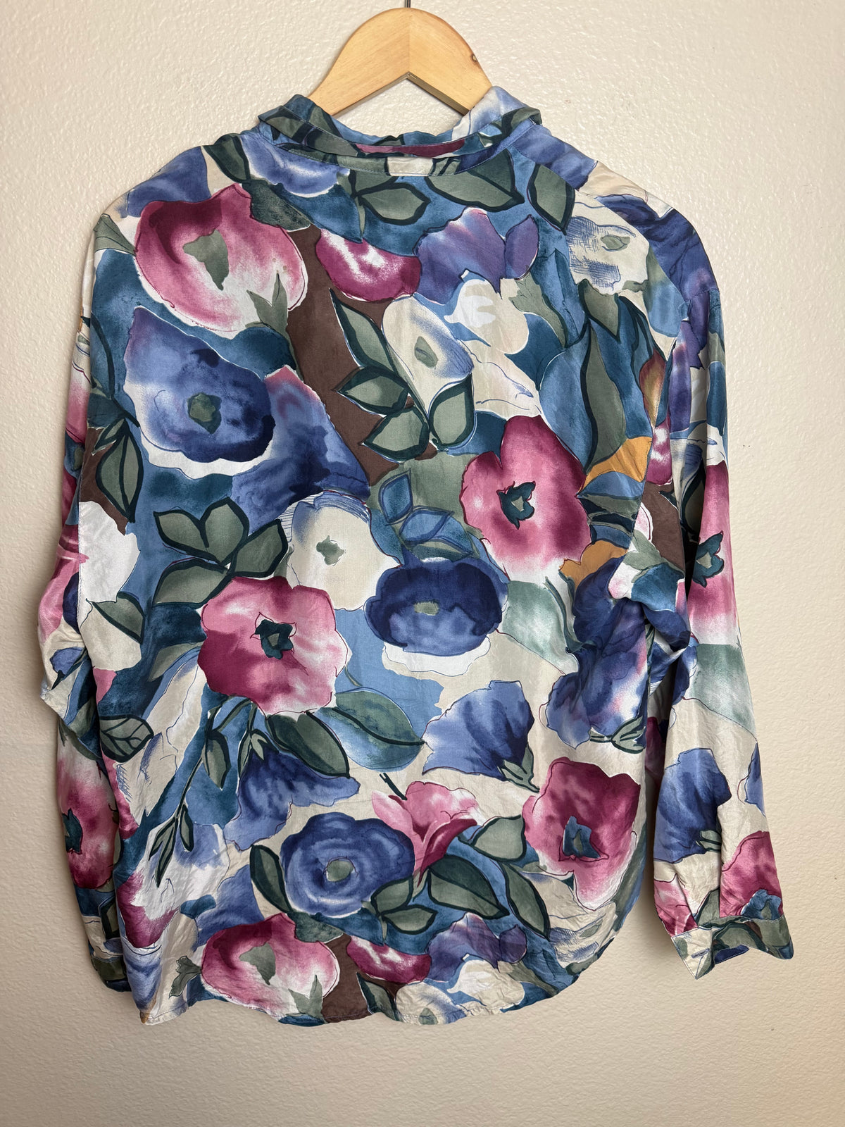 Copper Key 100% Silk S Floral Print Collared Button Down