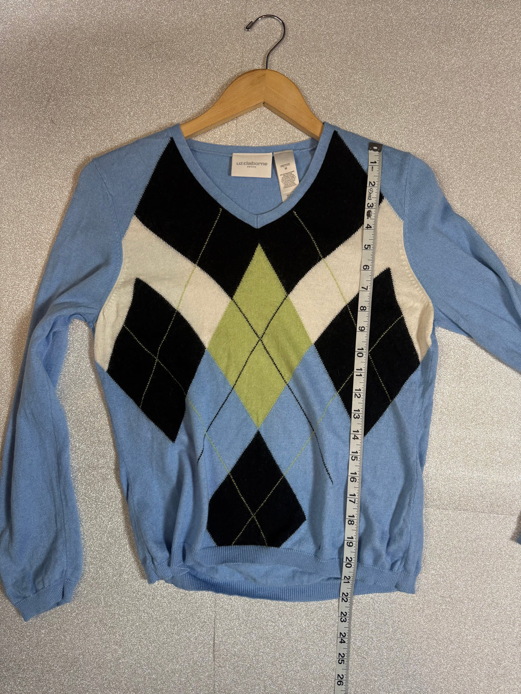 Liz Claiborne 50% Rayon 35% Cotton 15% Angora Rabbit Hair Light Blue Argyle Sweater