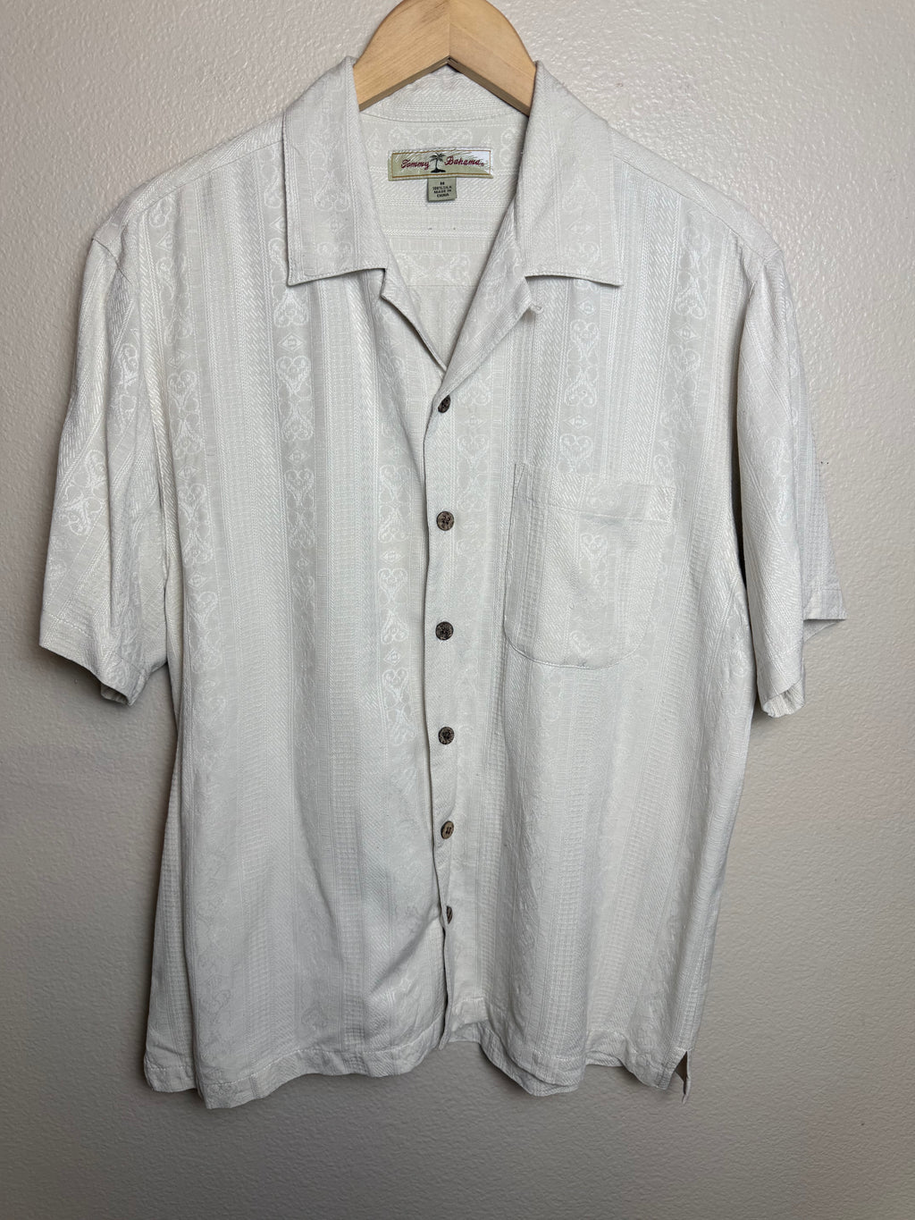 Tommy Bahama 100% Silk M White Collared Button Down