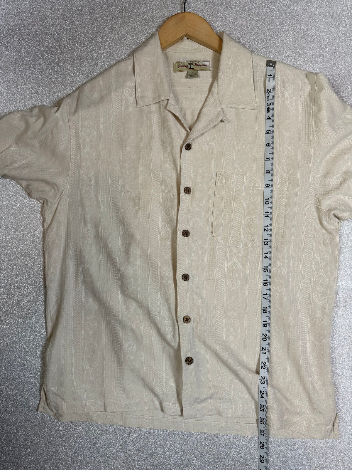 Tommy Bahama 100% Silk M White Collared Button Down