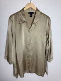 Karen Arnold 100% Silk Beige Collared 3/4 Sleeve Button Down Shirt
