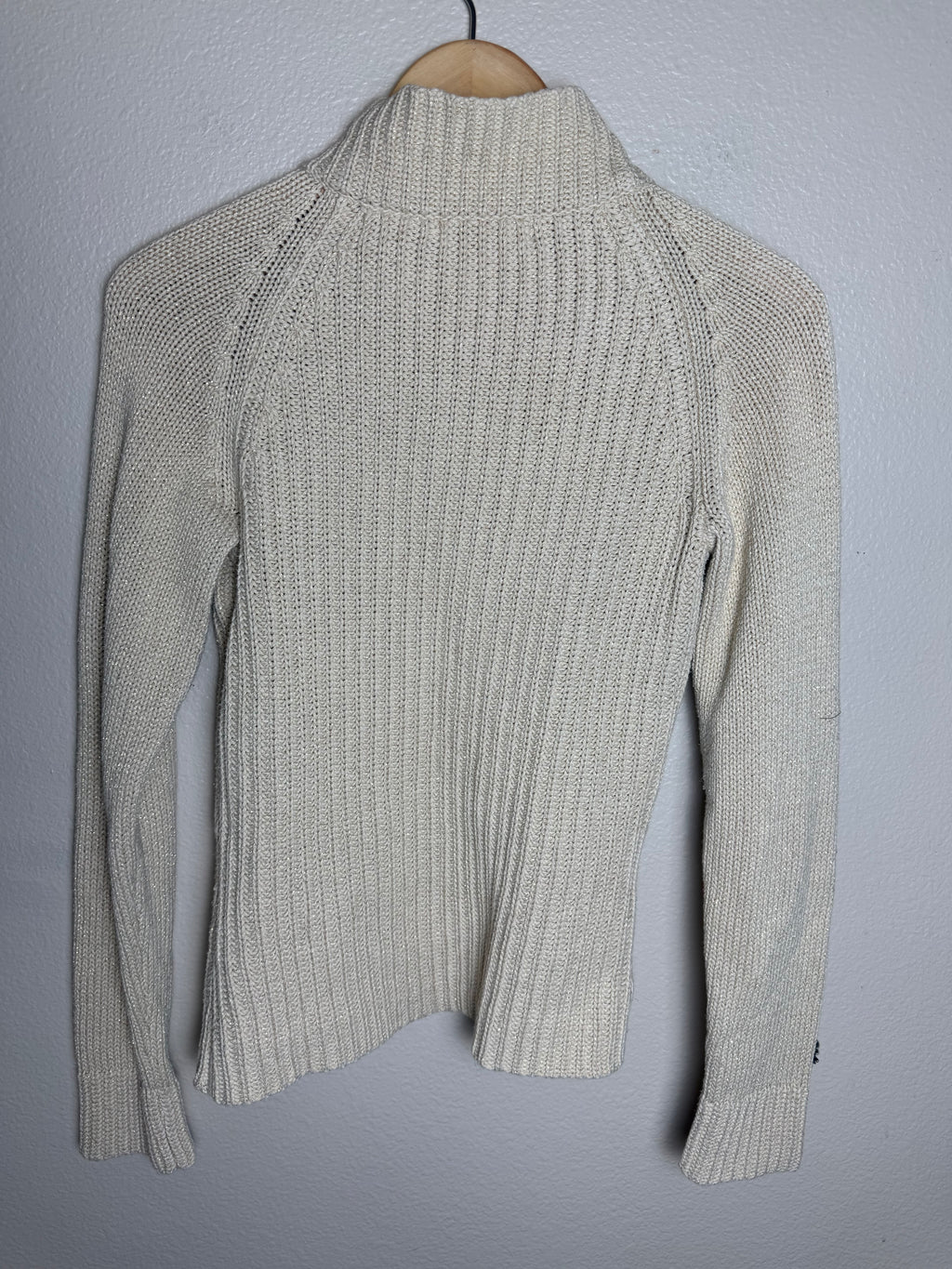 Liz Claiborne 97% Cotton 3% Other Fibers Beige and Metallic Gold Mock Neck Sweater