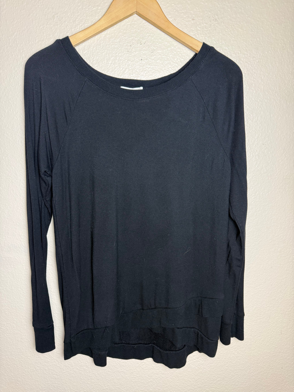 Threads 4 Thought 95% Lenzing Modal 5% Spandex Black Sweatshirt Long Sleeve Shirt