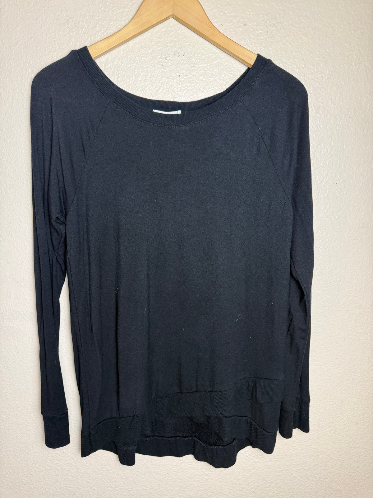 Threads 4 Thought 95% Lenzing Modal 5% Spandex Black Sweatshirt Long Sleeve Shirt