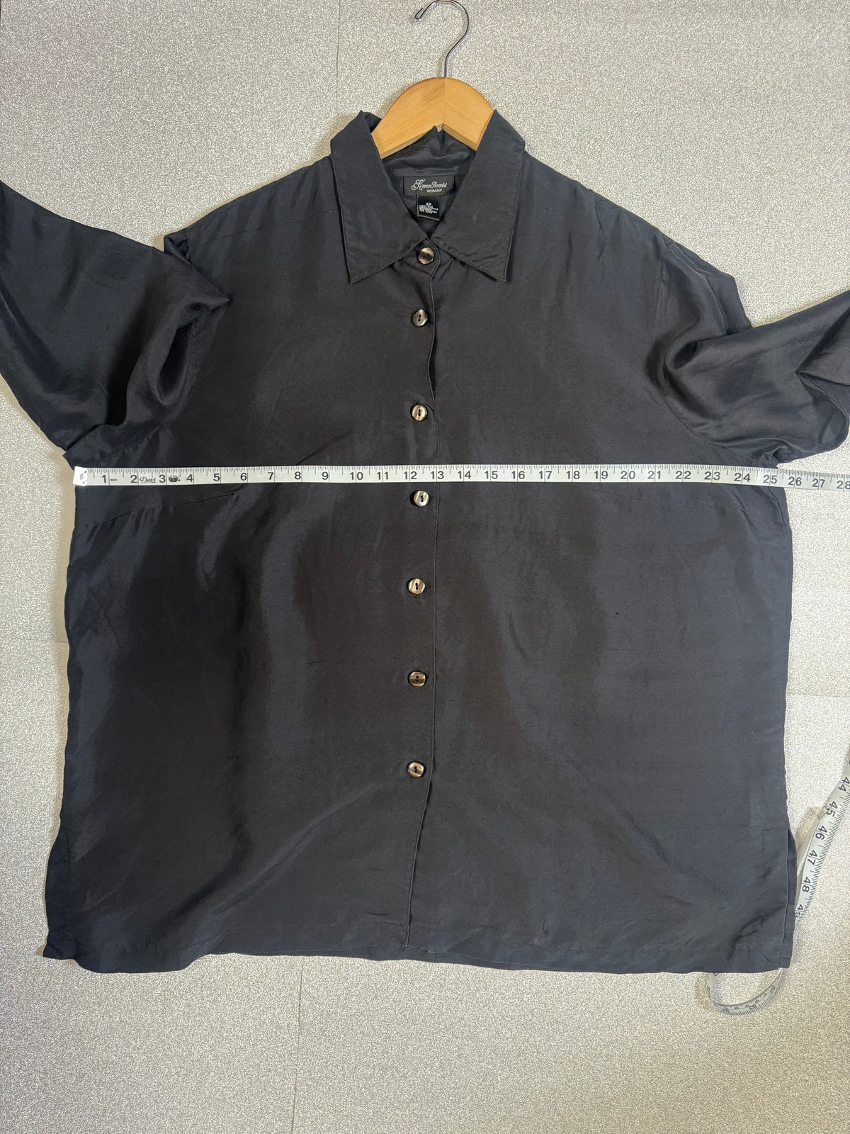 Karen Arnold 100% Silk 2X Black 3/4 Sleeve Button Down