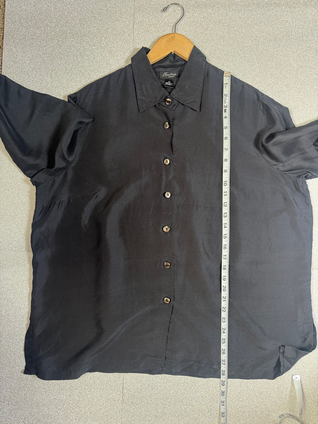 Karen Arnold 100% Silk 2X Black 3/4 Sleeve Button Down
