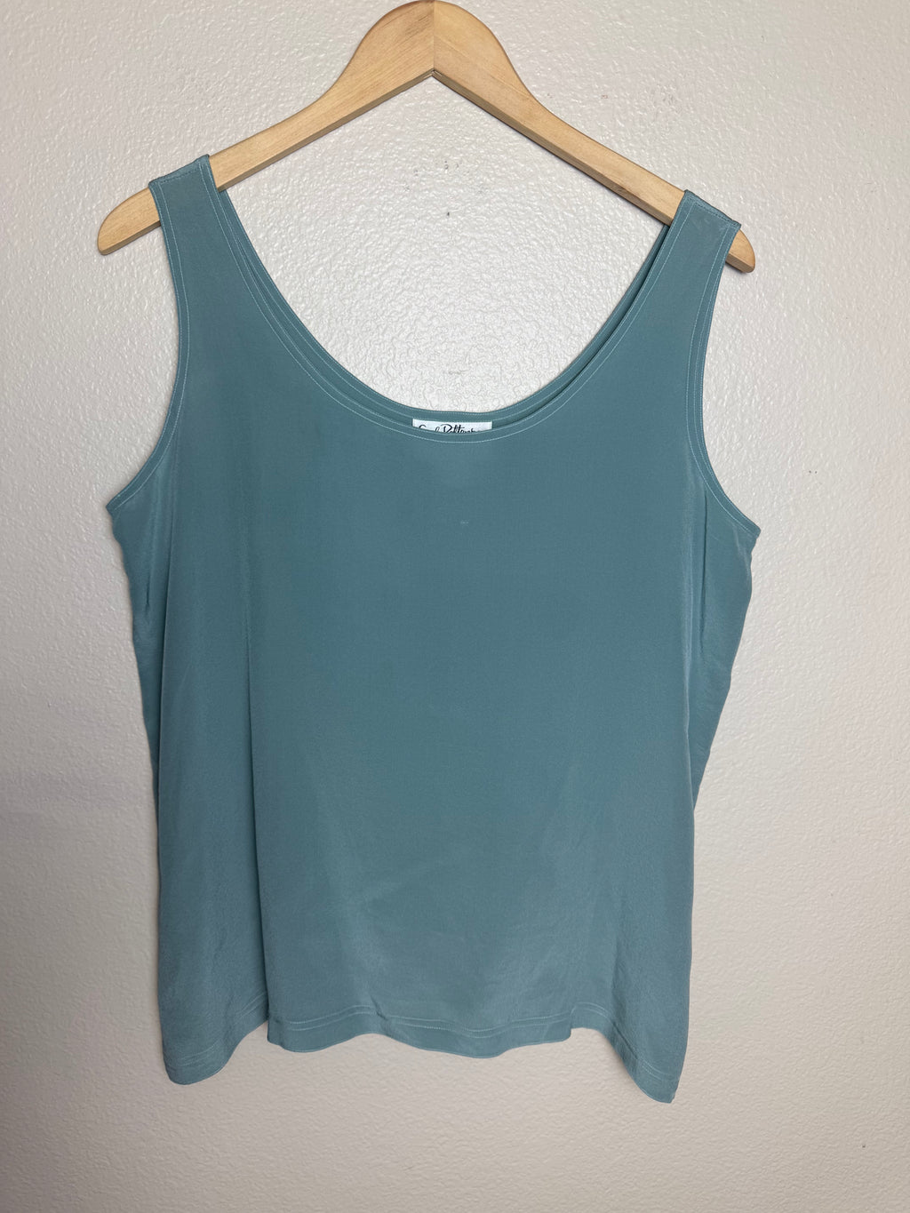 Carol Patterson 100% Silk L Dusty Light Blue Tank Top