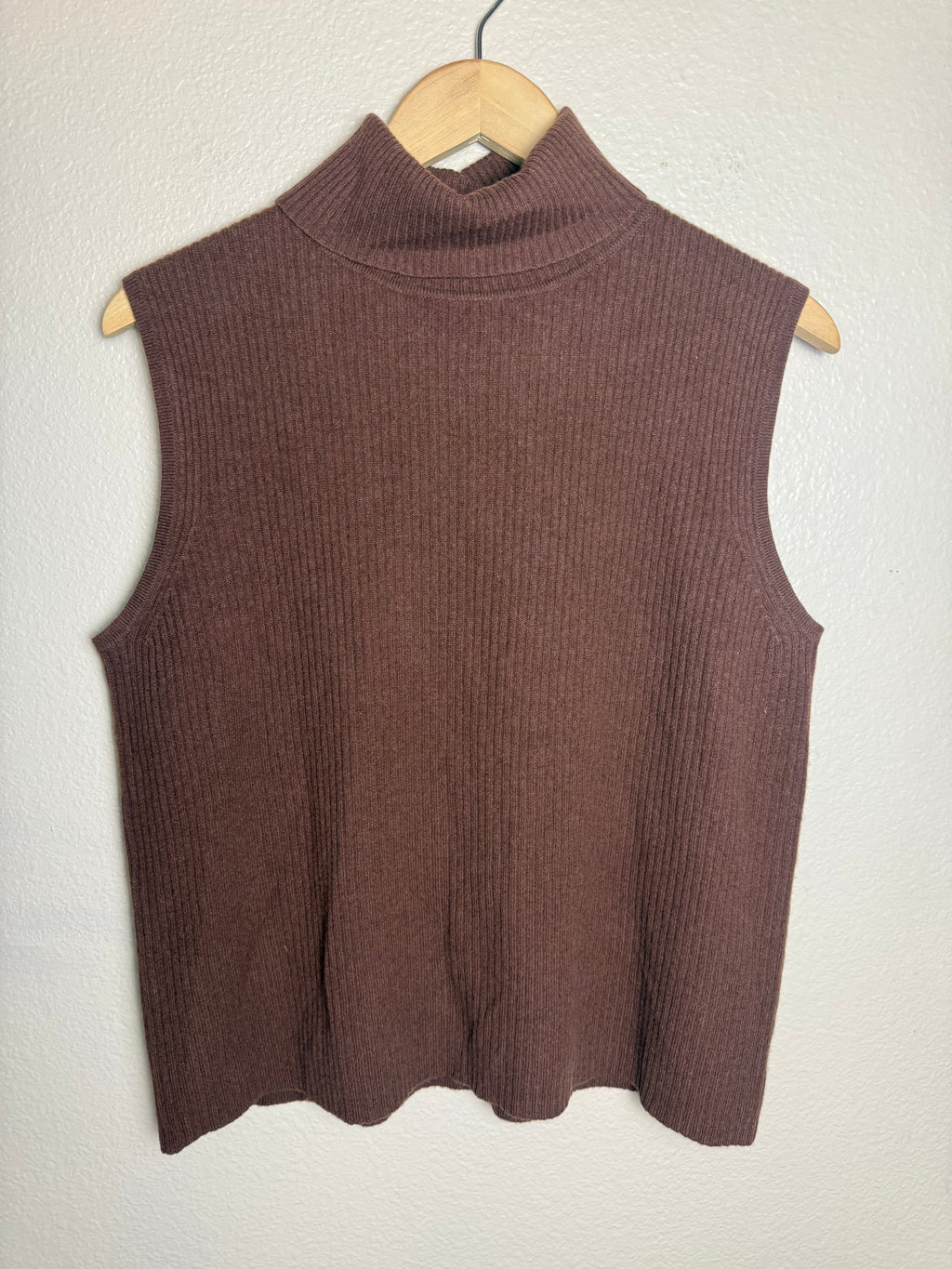 Real Comfort 100% Cashmere Brown Turtleneck Tank Top