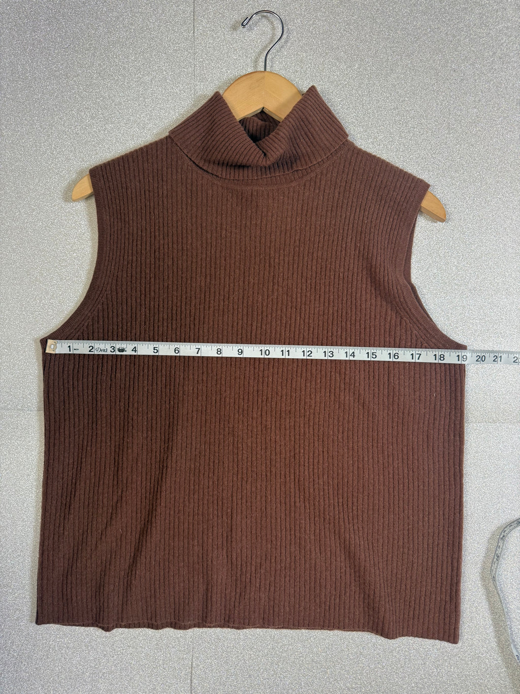 Real Comfort 100% Cashmere Brown Turtleneck Tank Top