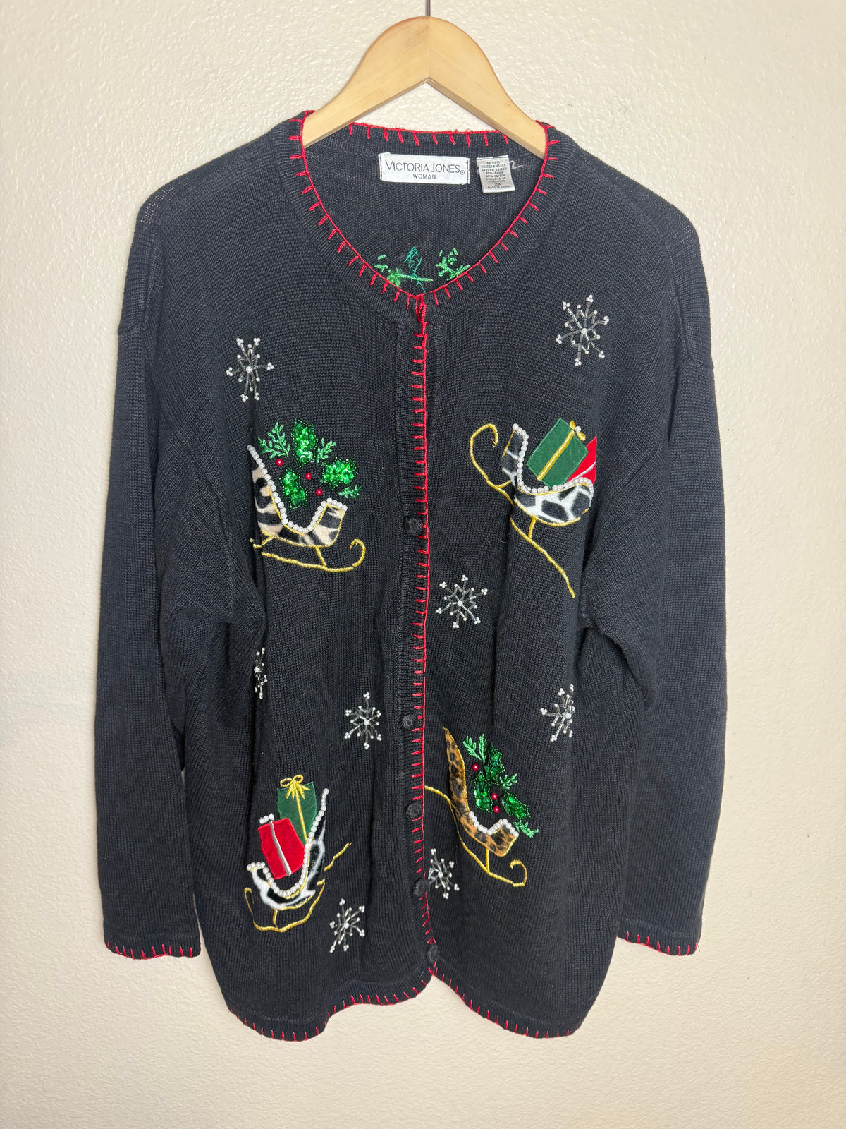 Victoria Jones 55% Ramie 45% Cotton 2X Black Christmas Sweater
