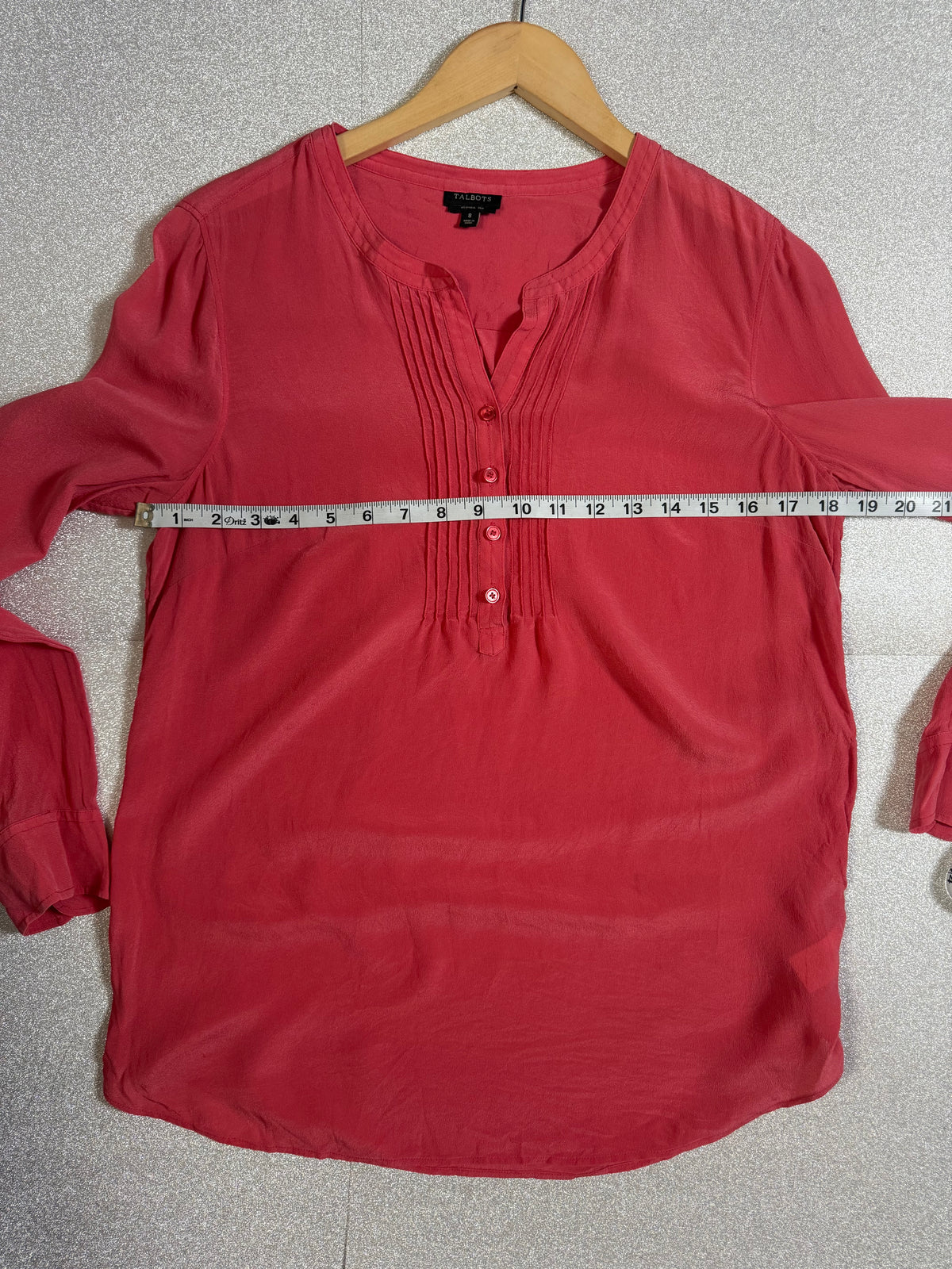 Talbots 100% Silk Size 8 Coral Long Sleeve