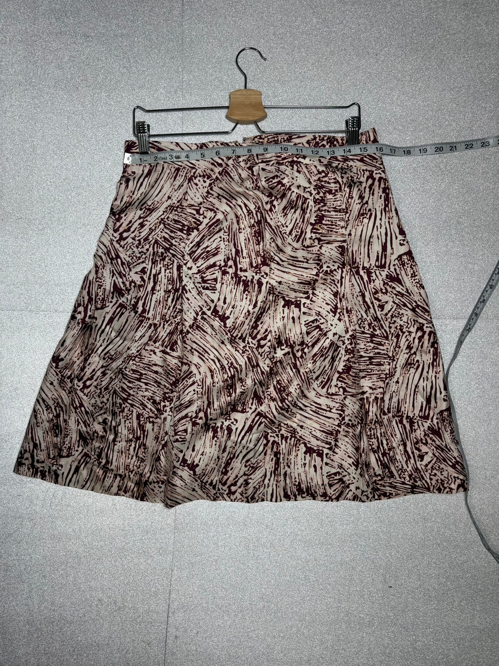 Merona 100% Silk Size 10 Cream and Maroon A-Line Skirt